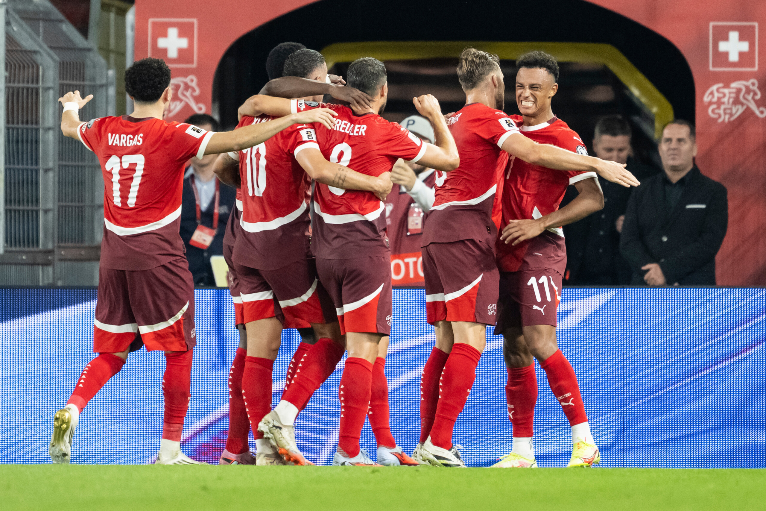 qualifications mondial la suisse ecrase la slovenie le kosovo surprend la suede scaled