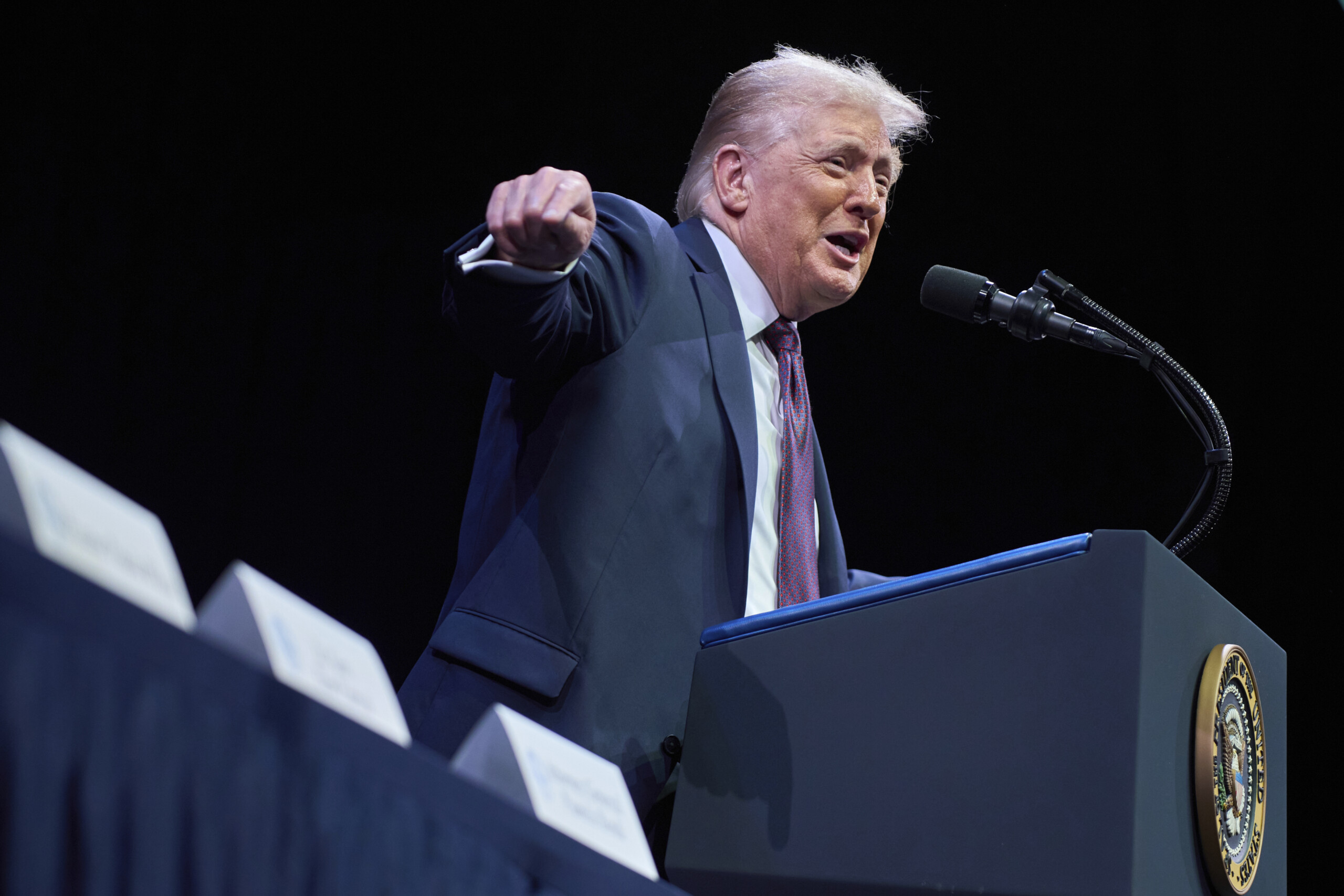 droits de douane la cour supreme accepte lappel depose par trump audience en novembre scaled