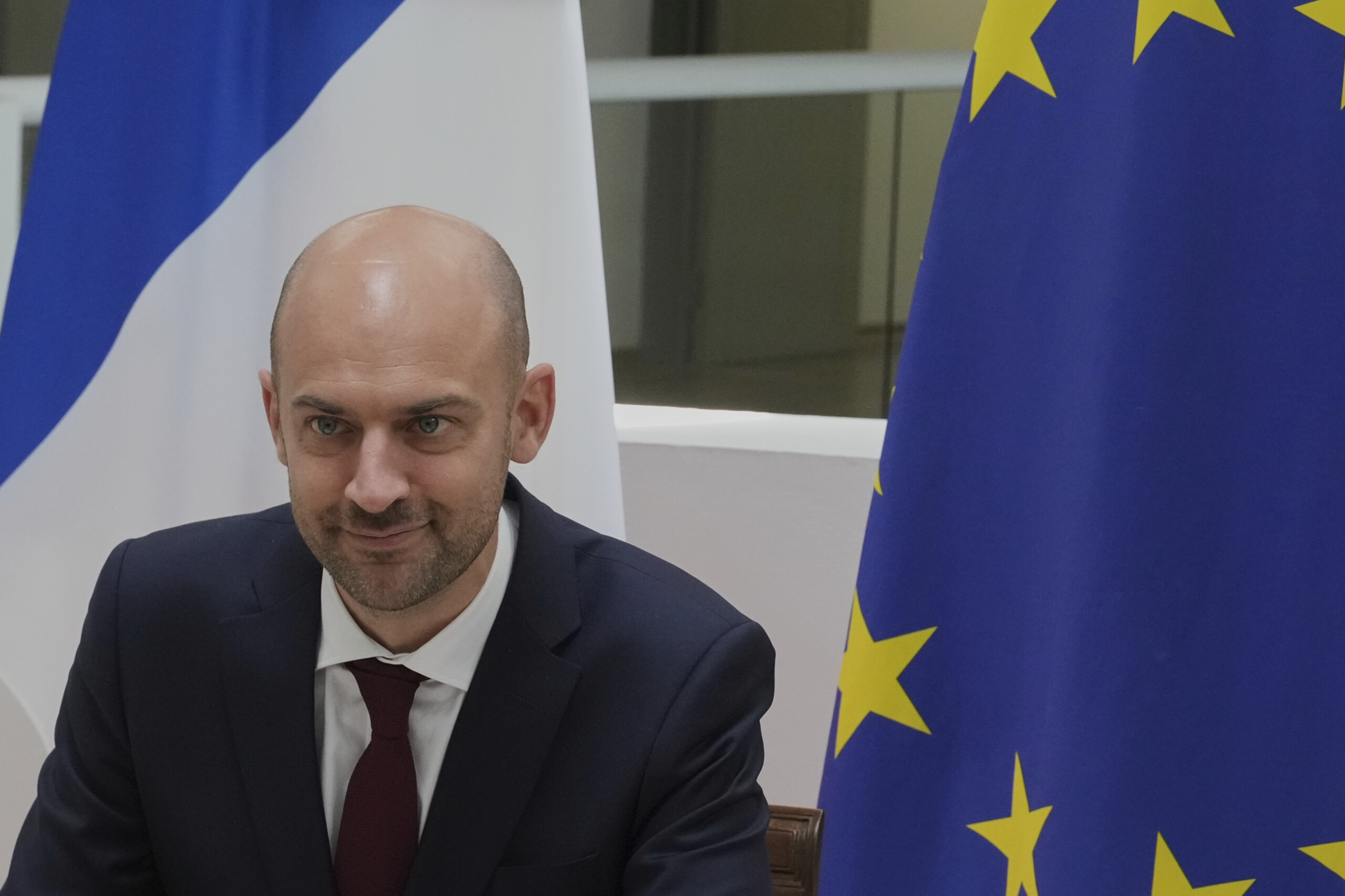 pologne la france convoque lambassadeur russe au sujet de lincursion de drones scaled
