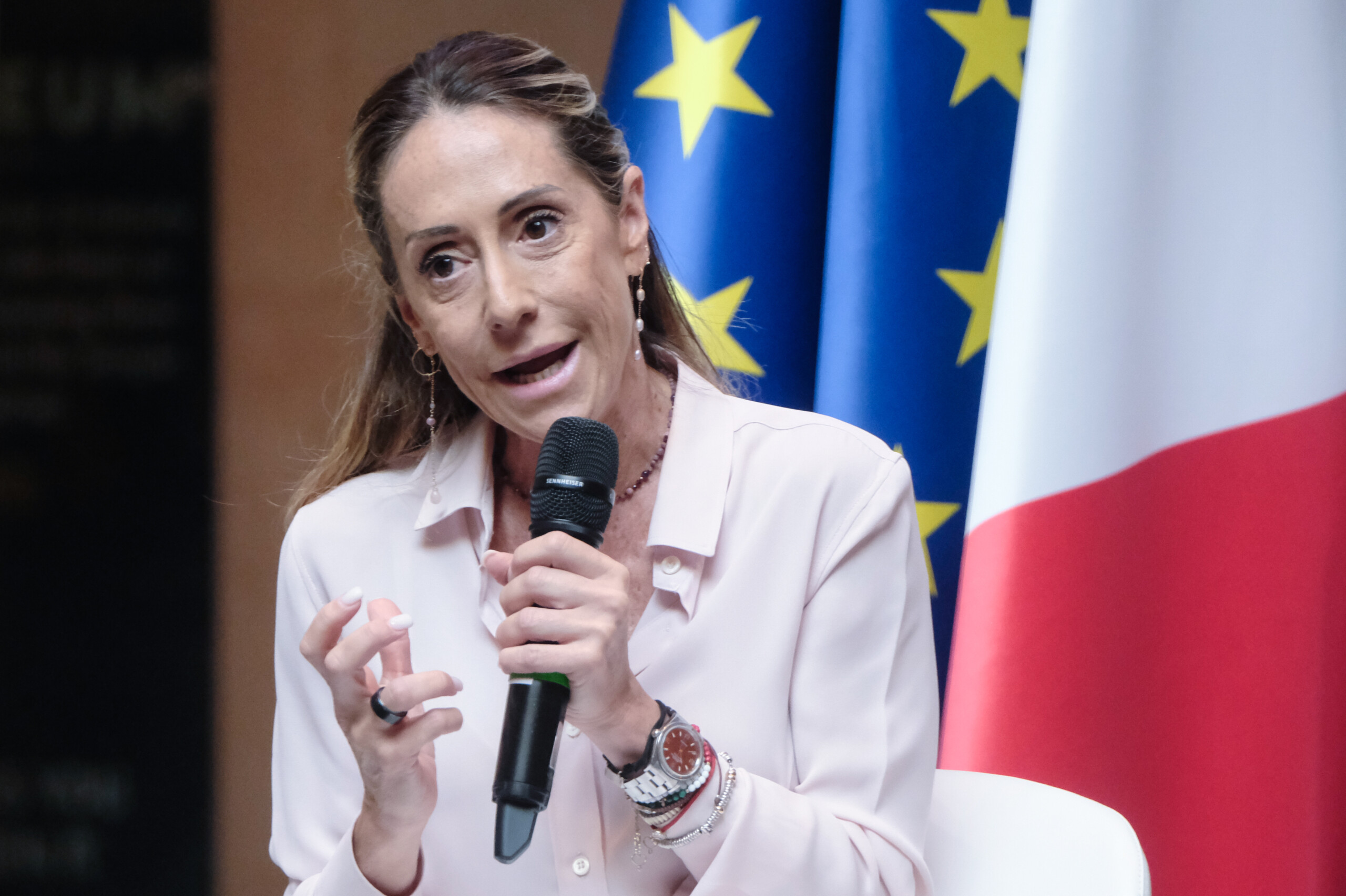 fdi arianna meloni toujours respecter les idees de chacun nous continuons a donner lexemple scaled