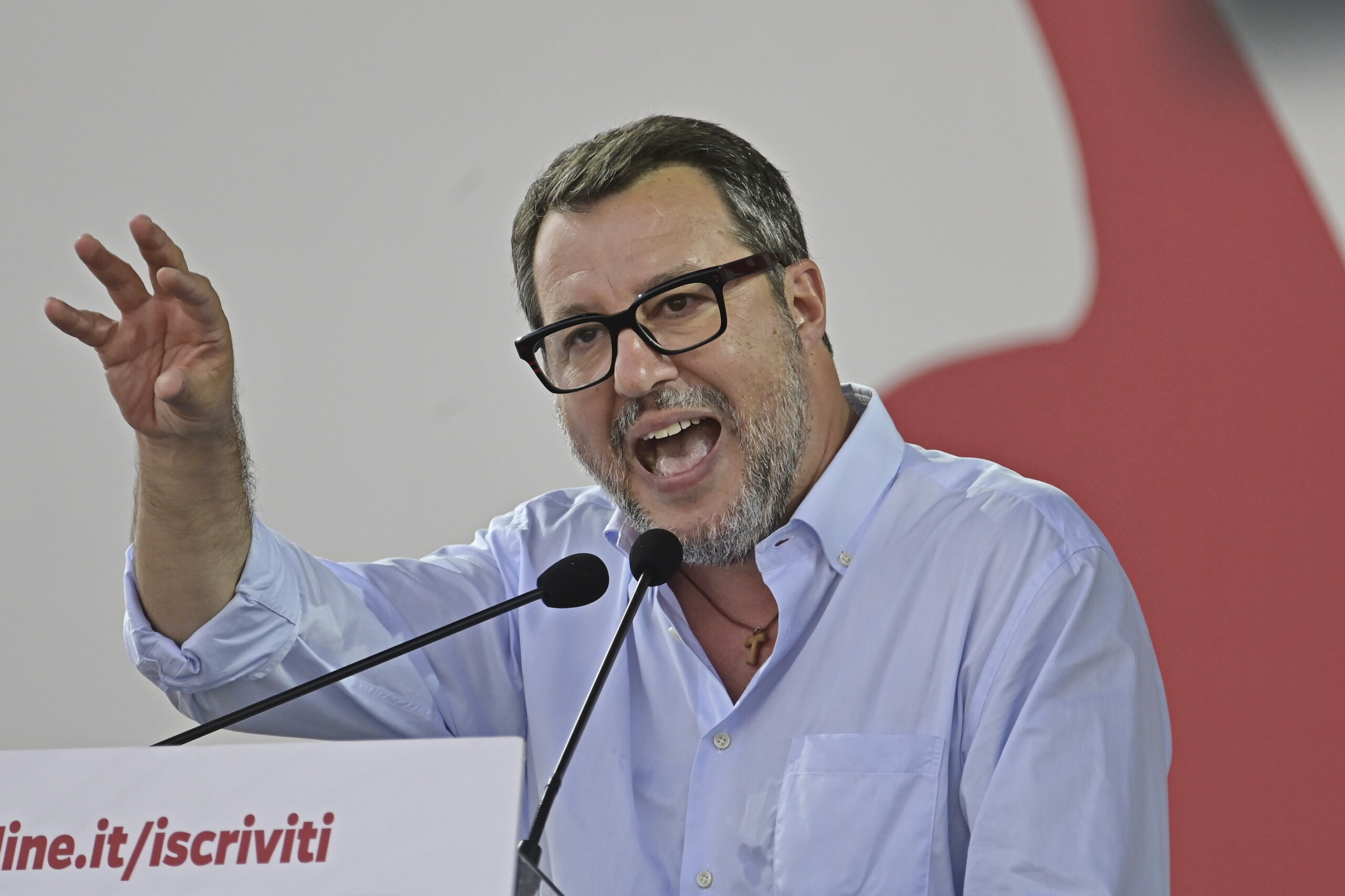 ukraine salvini motion de la lega dans toutes les communes nos enfants ne combattront jamais scaled