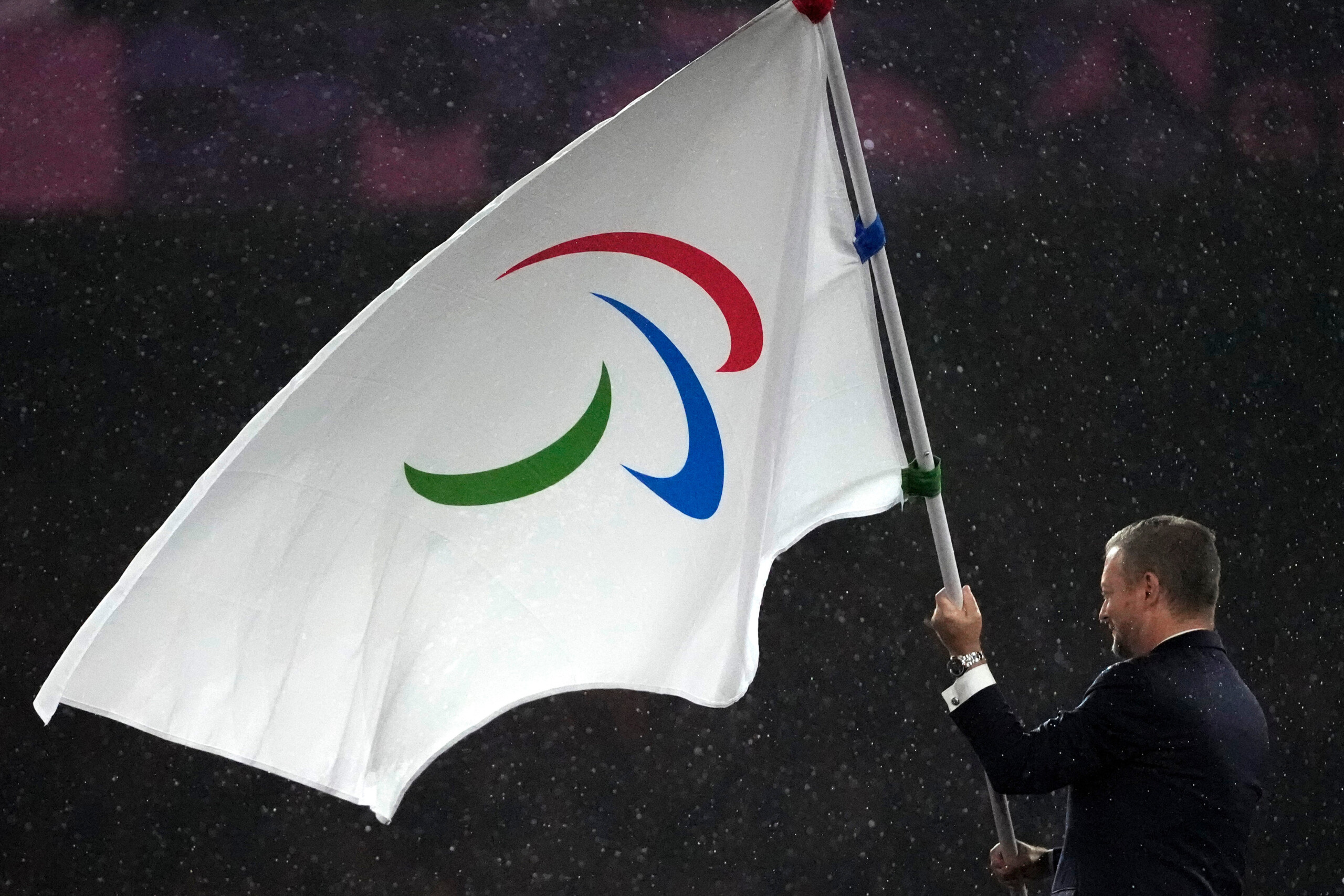 kiev russes et bielorusses aux jeux paralympiques litalie ne doit pas le permettre scaled