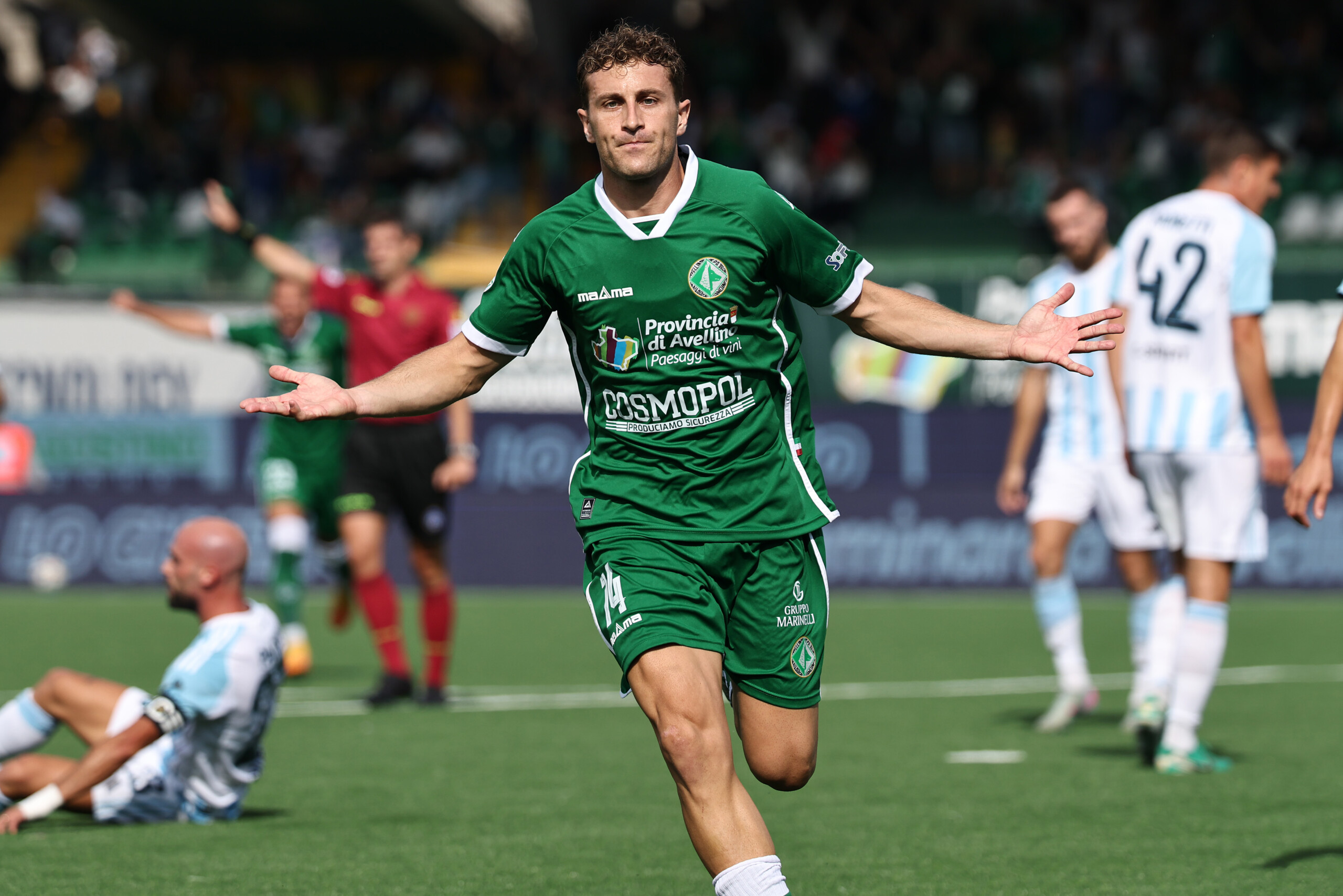 serie b victoires pour avellino frosinone sudtirol et venise scaled