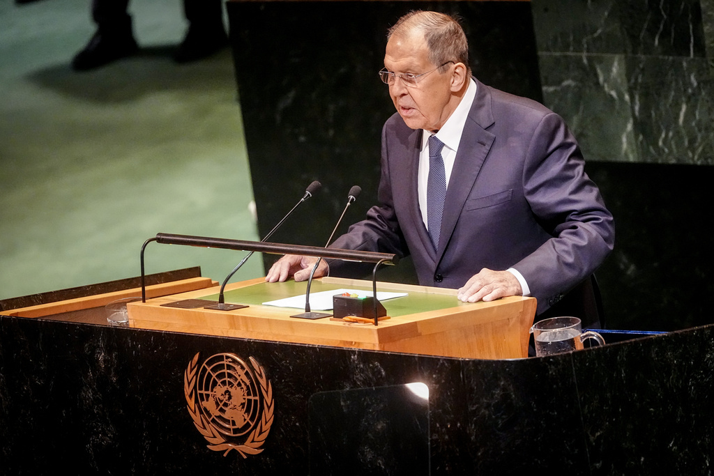 ukraine lavrov toute agression contre nous sera repoussee avec fermete