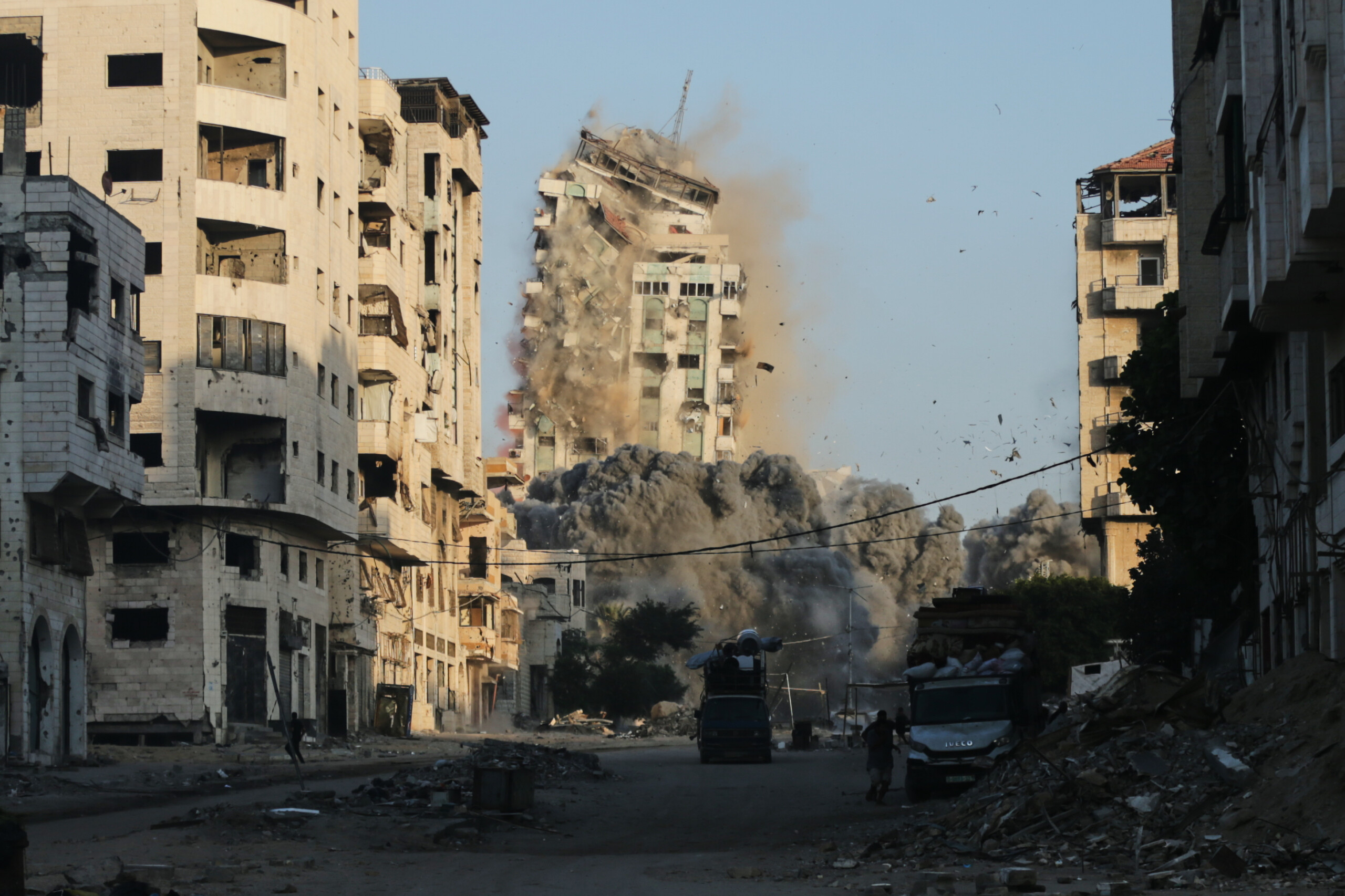gaza attaques israeliennes sur la bande de gaza au moins 30 morts depuis laube scaled