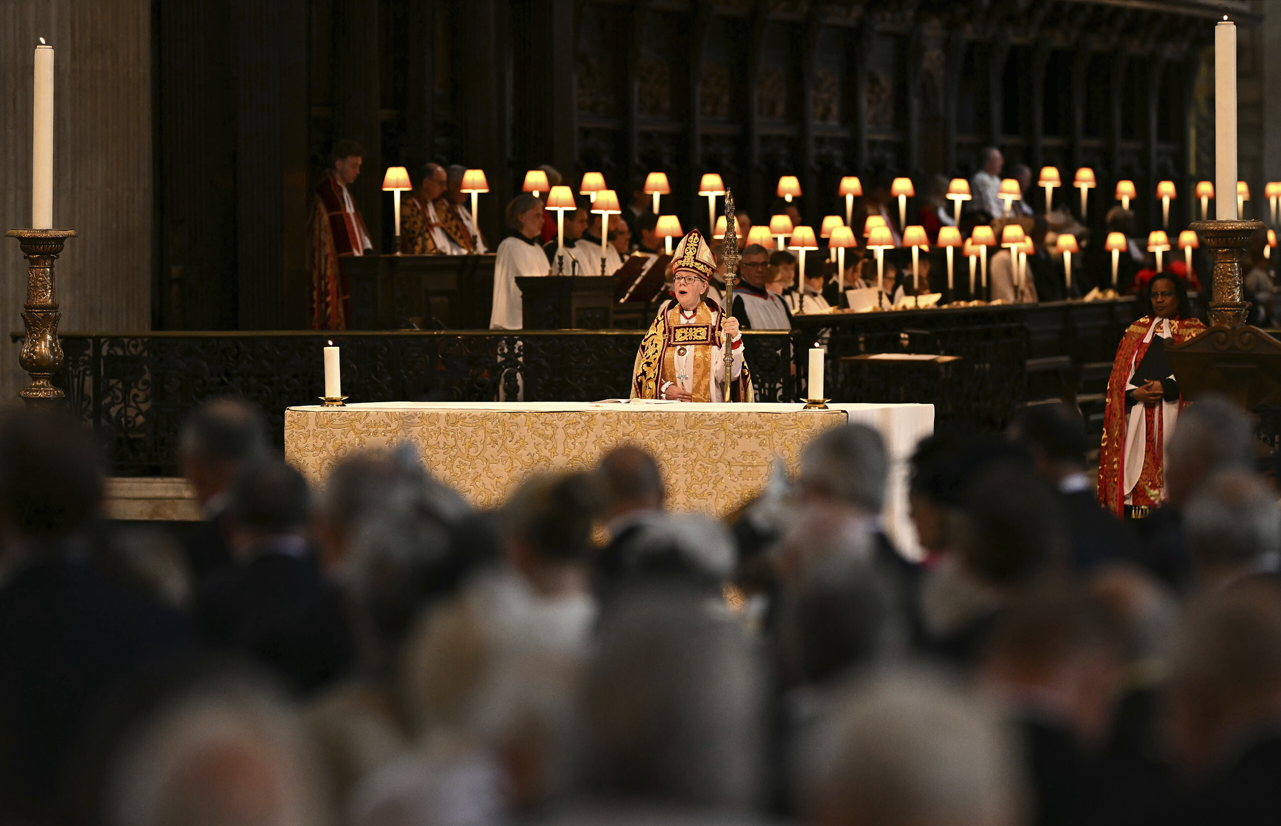 sarah mullally premiere femme nommee archeveque de canterbury scaled