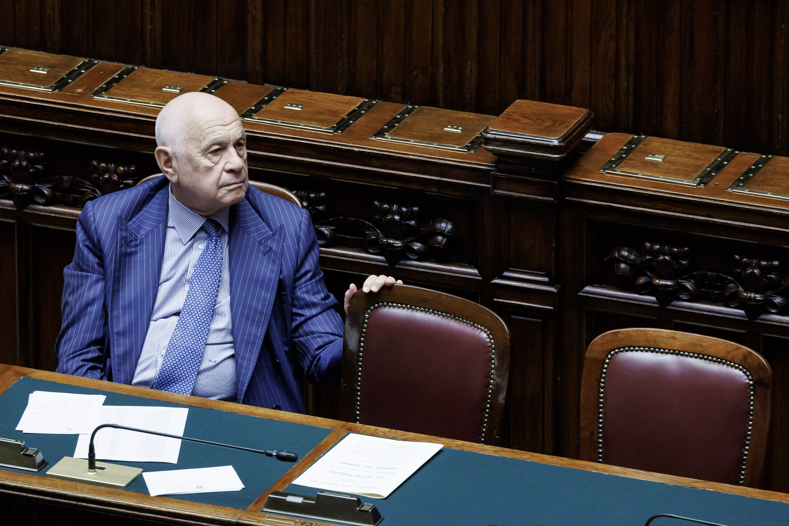 affaire almasri rapport majoritaire graves vices de procedure commis par le tribunal des ministres scaled