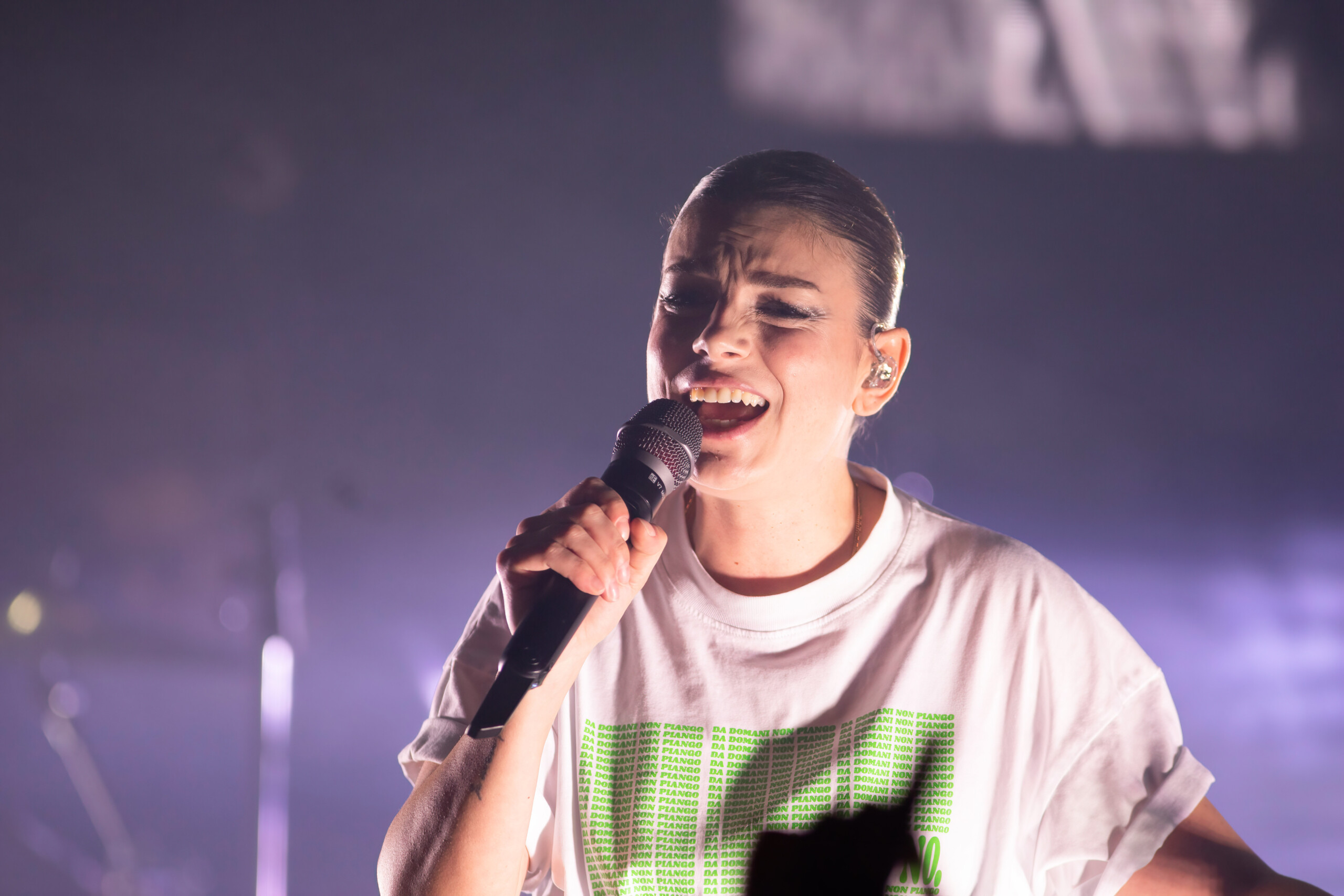 musique emma fait son retour sur scene avec des concerts a rome et milan scaled