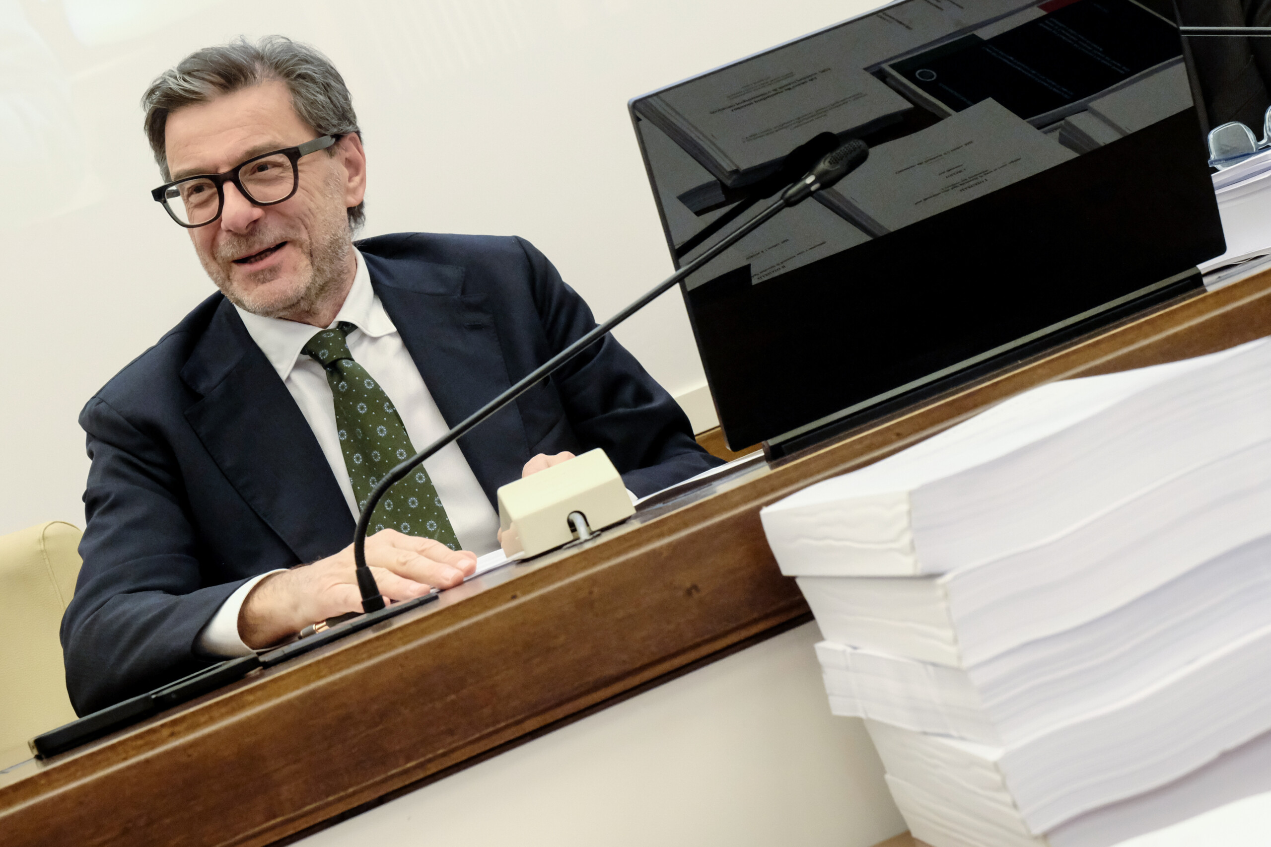 ue giorgetti mardi reunion du conseil des ministres sur la manoeuvre budgetaire puis a bruxelles avant le 15 octobre scaled
