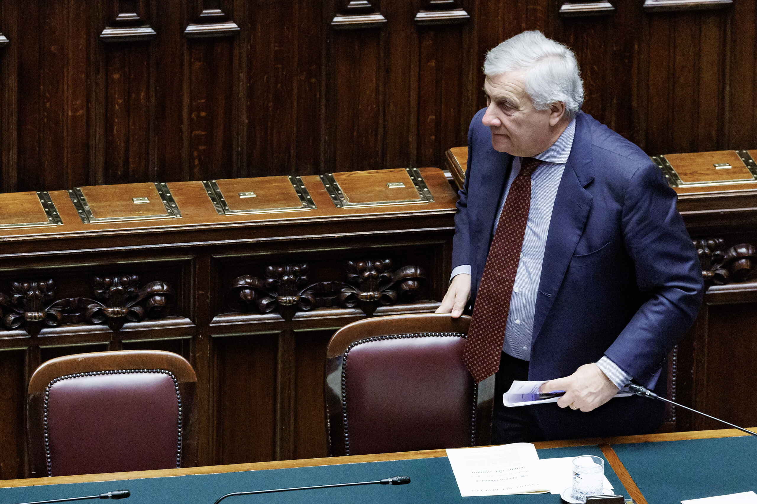 manoeuvre tajani giorgetti a assure quil ny aurait pas dimpots sur les benefices supplementaires des banques ce qui est inacceptable pour nous scaled