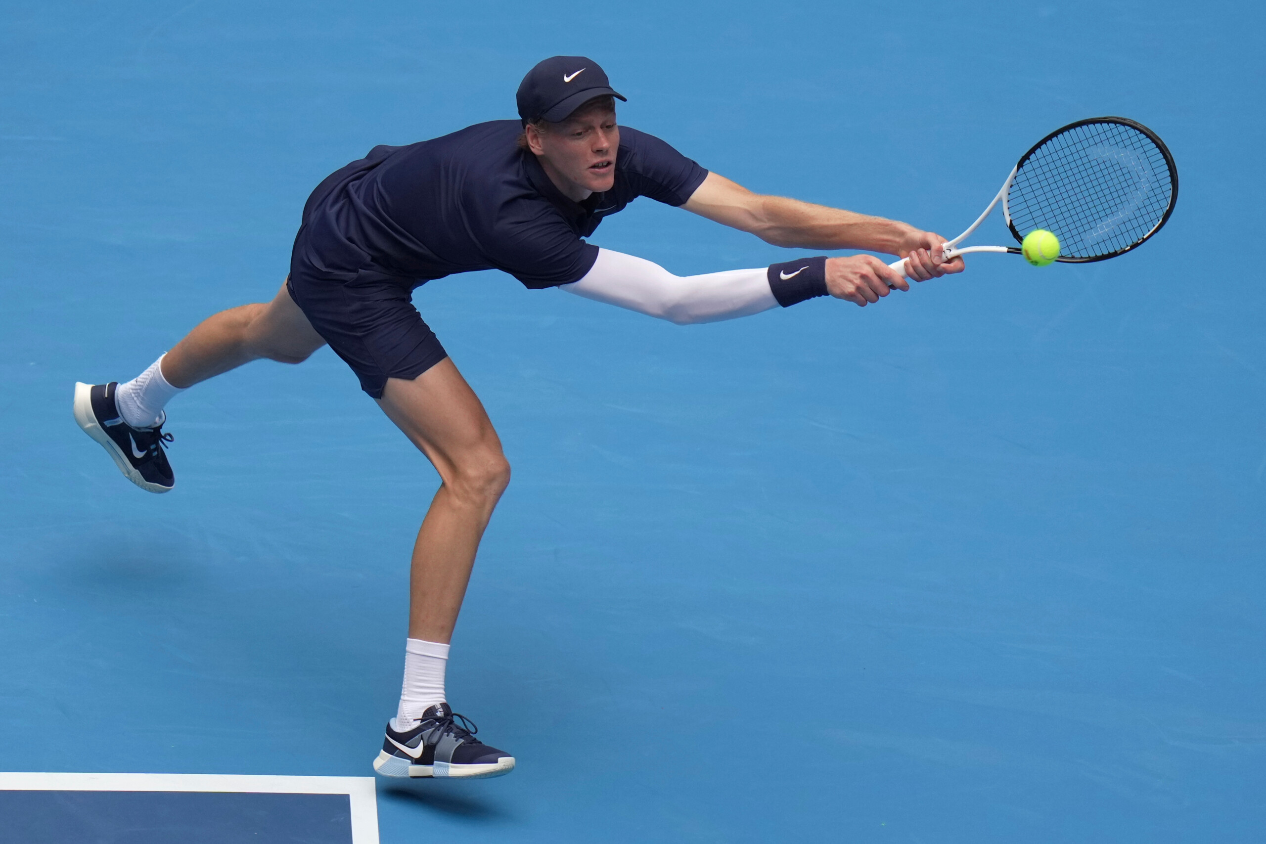 ATP Vienne, Sinner en demi-finales : Bublik battu en deux sets 1 atp vienne sinner en demi finales bublik battu en deux sets scaled