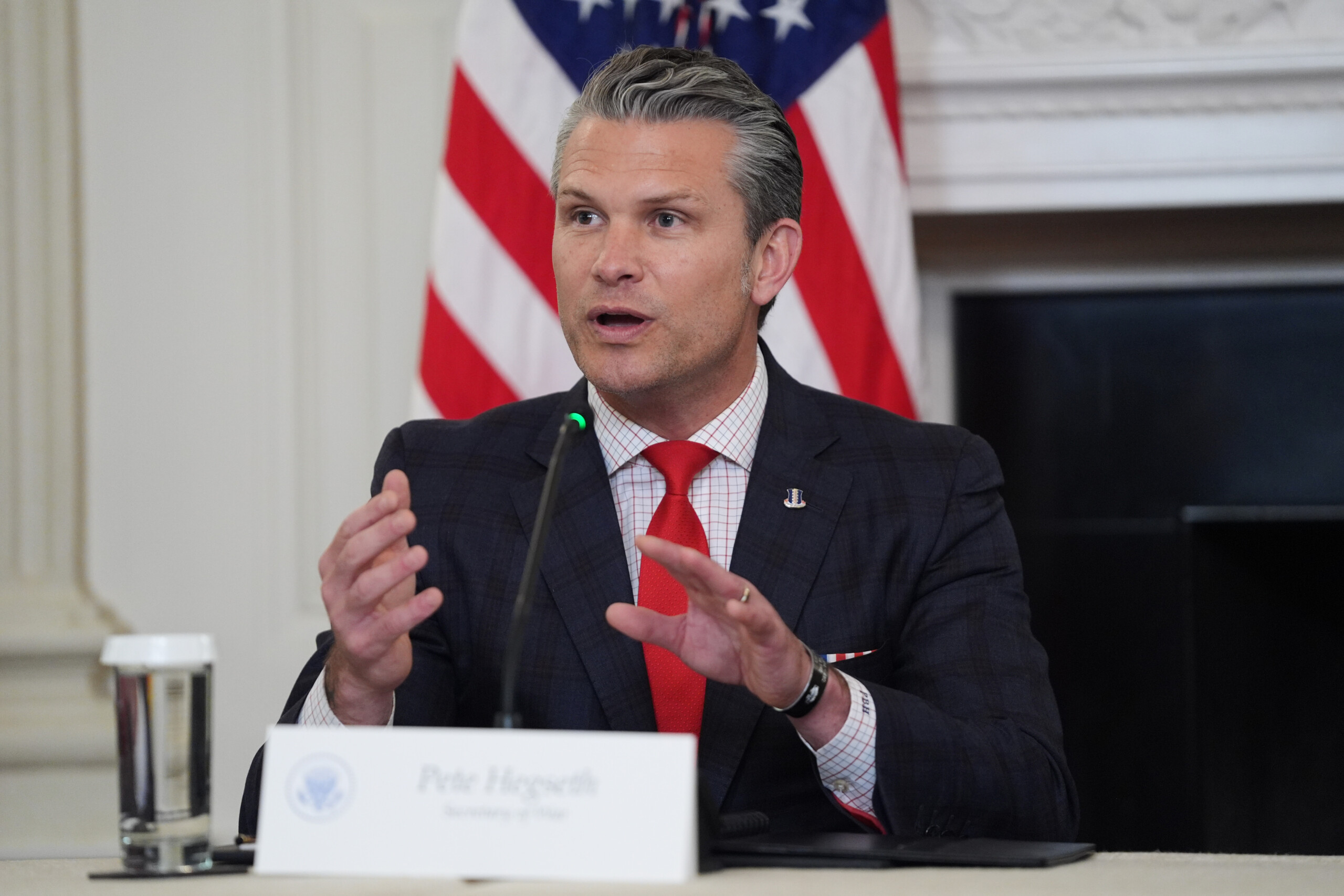 États-Unis, Hegseth : « Trois nouveaux raids contre des embarcations dans le Pacifique, 14 morts » 1 etats unis hegseth trois nouveaux raids contre des embarcations dans le pacifique 14 morts scaled