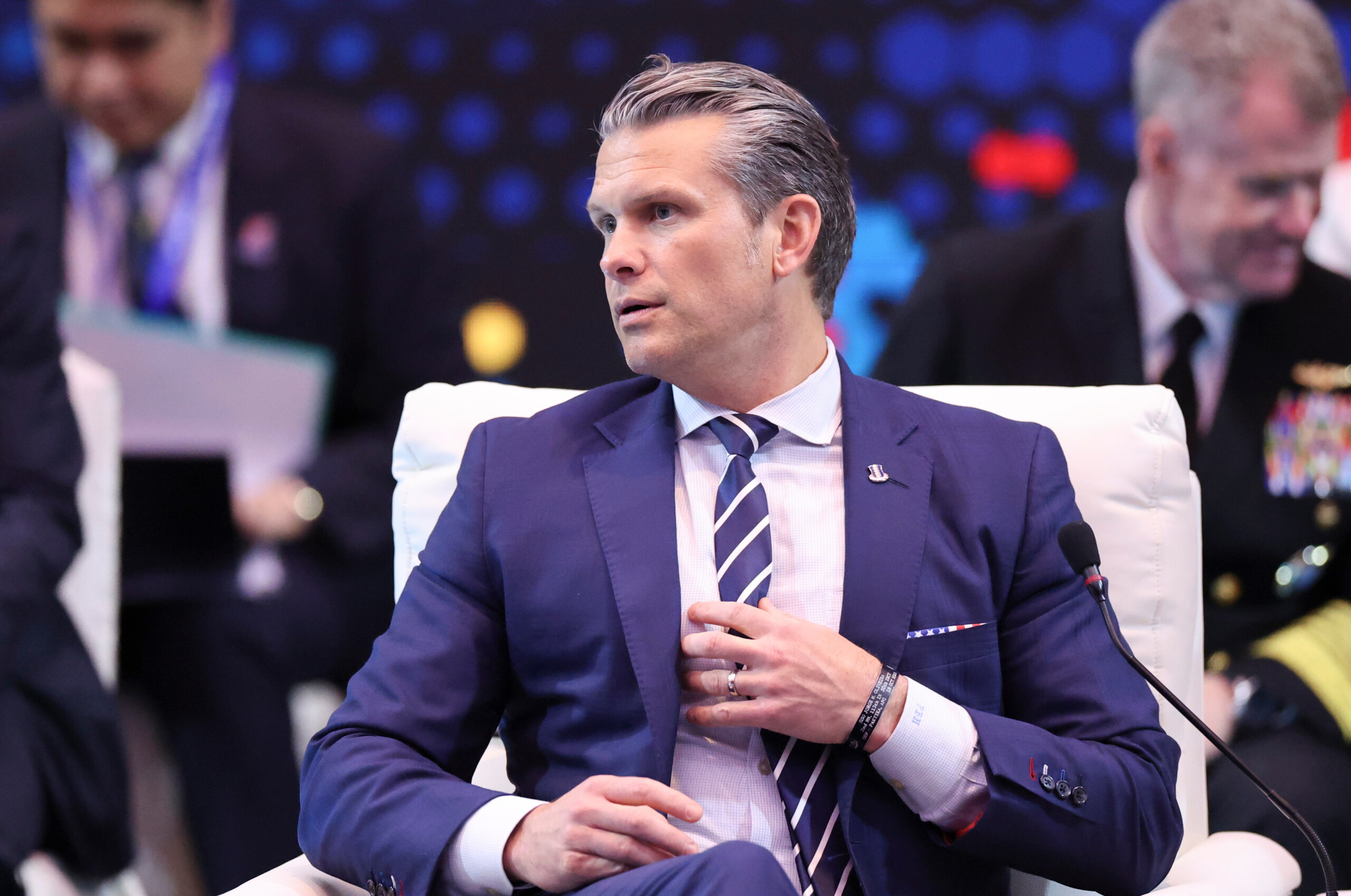 Caraïbes : attaque américaine contre un bateau de trafiquants de drogue, 3 morts 1 caraibes attaque americaine contre un bateau de trafiquants de drogue 3 morts scaled