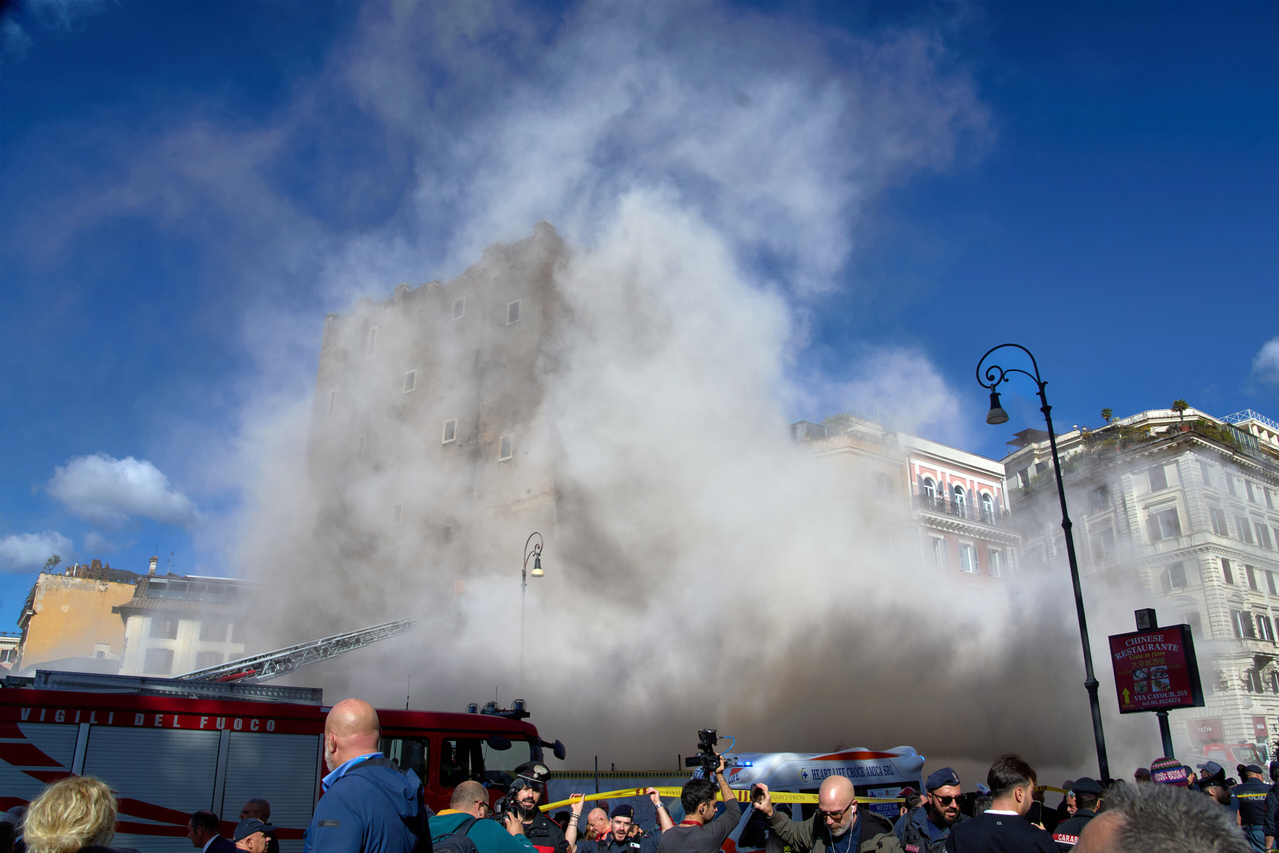 Effondrement de la Torre dei Conti aux Forums impériaux, Surintendance : « La stabilité avait été vérifiée » 1 effondrement de la torre dei conti aux forums imperiaux surintendance la stabilite avait ete verifiee scaled