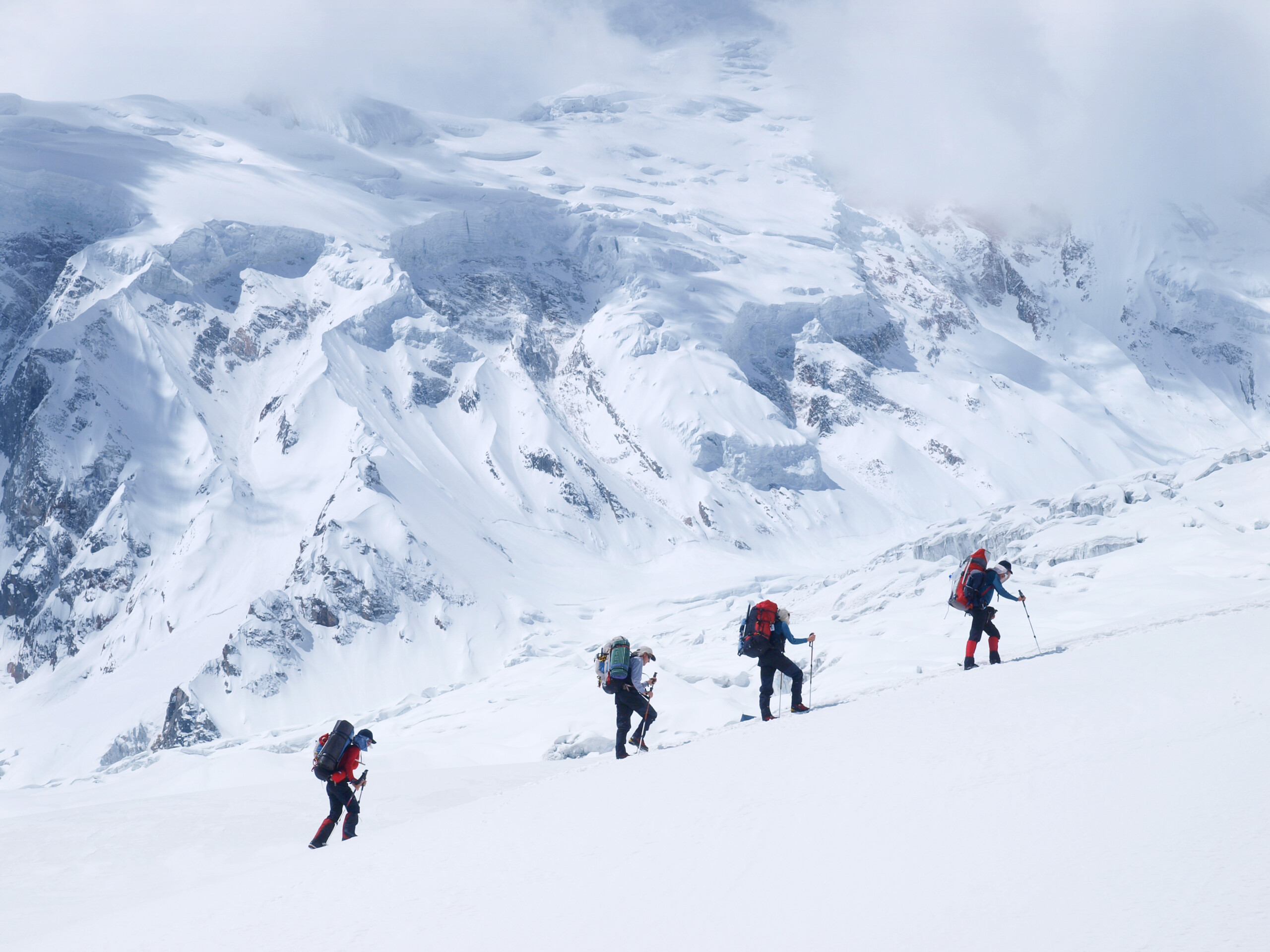 Népal : deux des alpinistes italiens disparus ont été retrouvés morts 1 nepal deux des alpinistes italiens disparus ont ete retrouves morts scaled