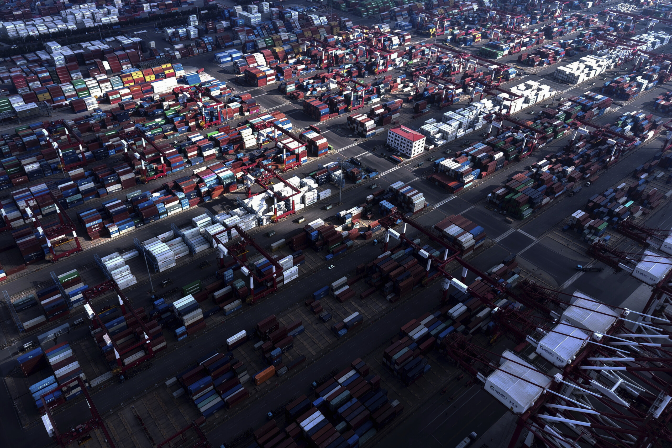 Droits de douane : la Chine prolonge la suspension des droits de douane de 24 % sur les importations en provenance des États-Unis 1 droits de douane la chine prolonge la suspension des droits de douane de 24 sur les importations en provenance des etats unis scaled