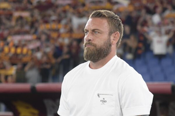 football de rossi vers le banc du genoa attente pour lofficialisation