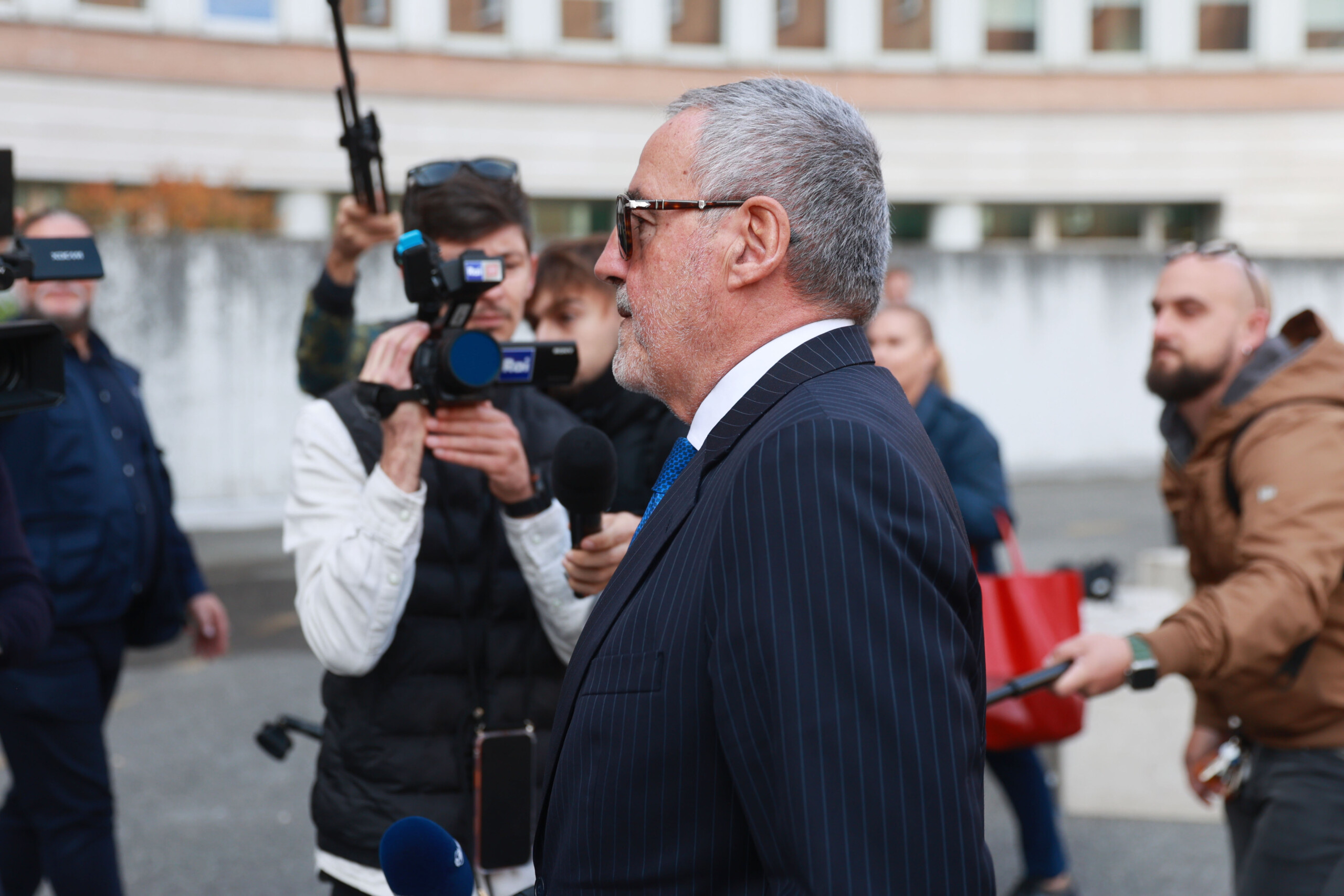 Pavie, Venditti : « Le procureur de Brescia a falsifié les documents, accusations diffamatoires » 1 pavie venditti le procureur de brescia a falsifie les documents accusations diffamatoires scaled