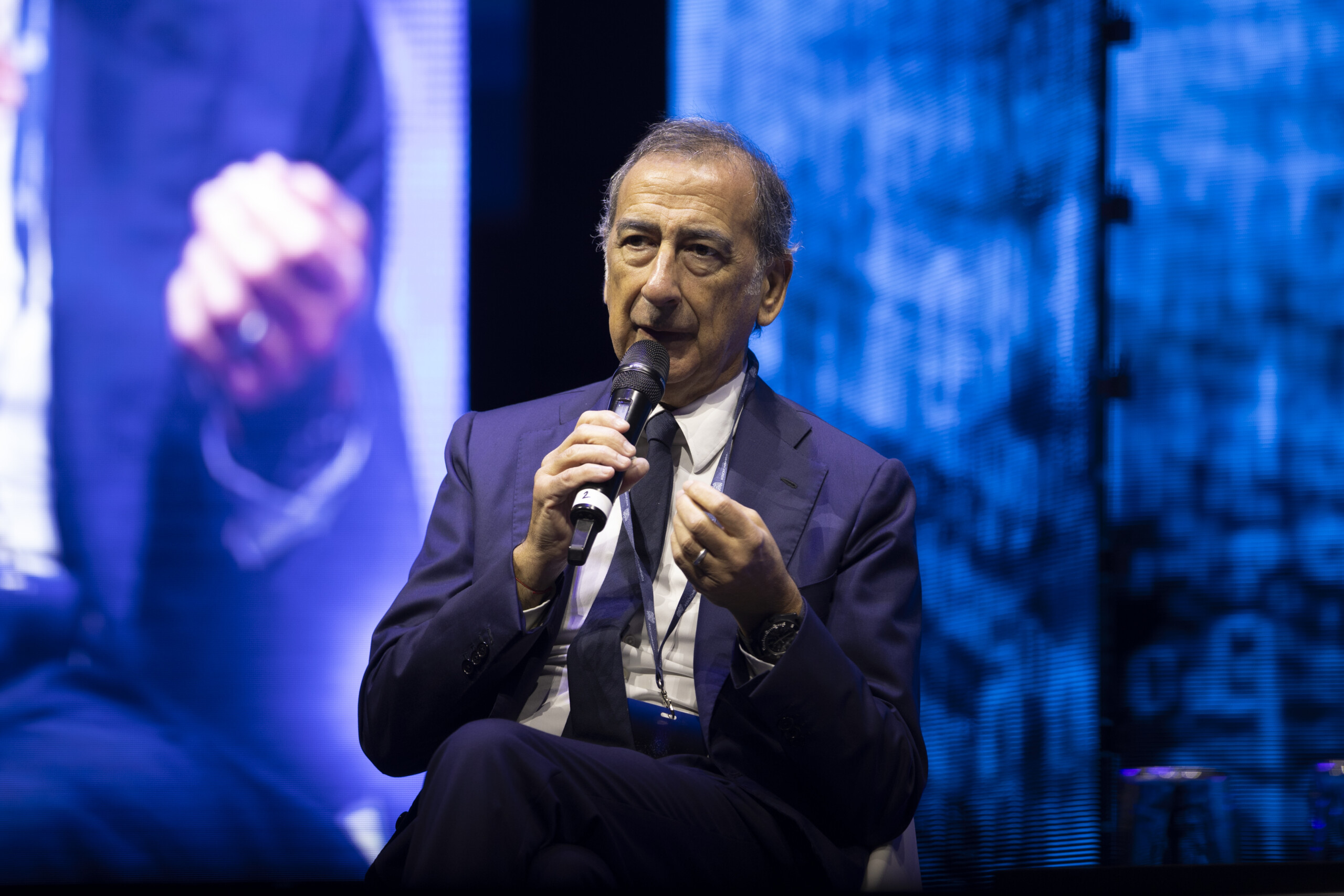 San Siro, Sala : « Tout a été fait correctement, mais le calendrier de l'enquête donne à réfléchir » 1 san siro sala tout a ete fait correctement mais le calendrier de lenquete donne a reflechir scaled