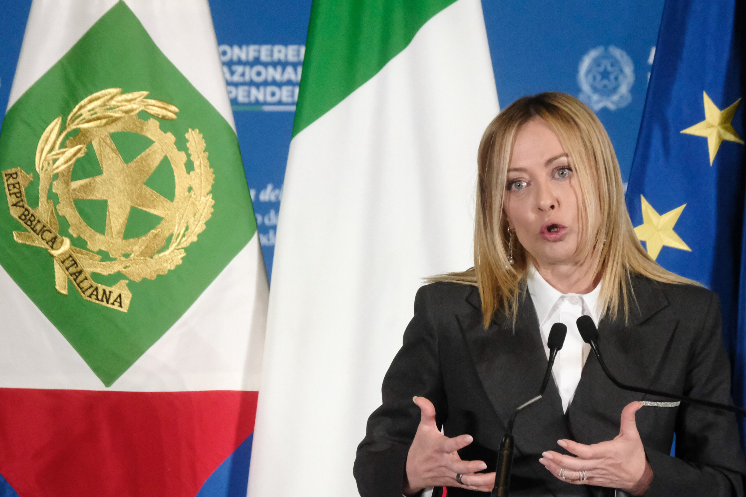 gouvernement meloni depasse les 5 millions dabonnes sur instagram plus de 16 millions sur les reseaux sociaux scaled