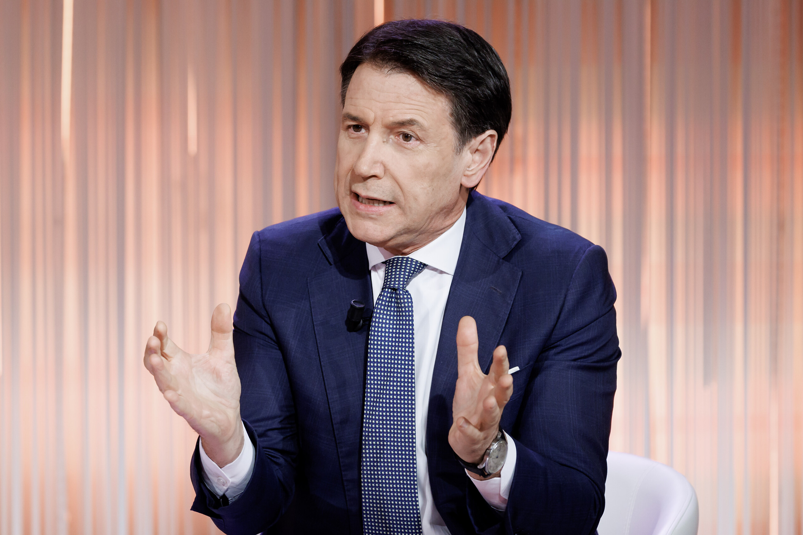 vie privee conte annulez la garantie les institutions ne sont pas des branches de parti scaled