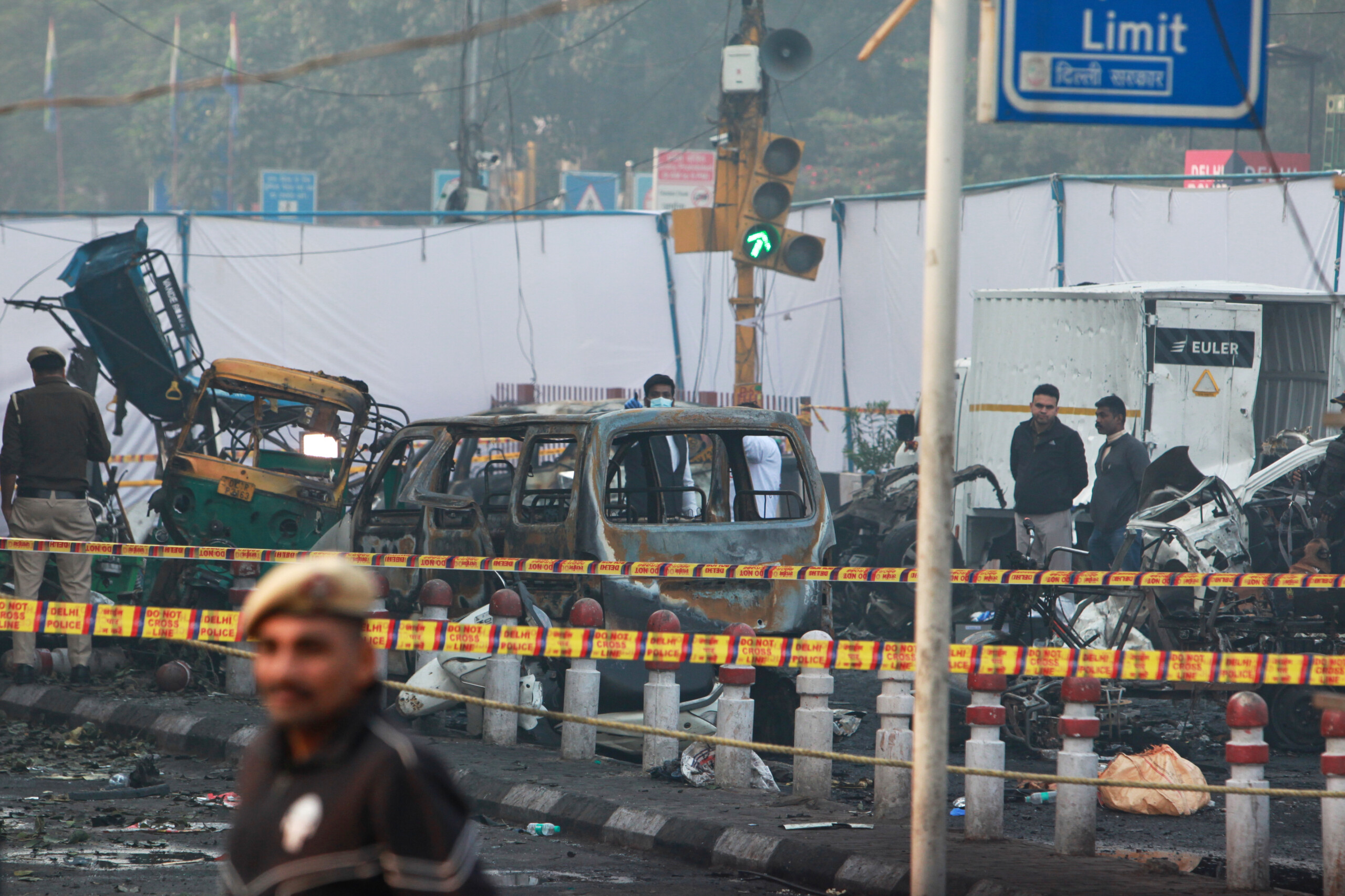 inde la police arrete plusieurs suspects au cachemire apres une explosion a new delhi scaled