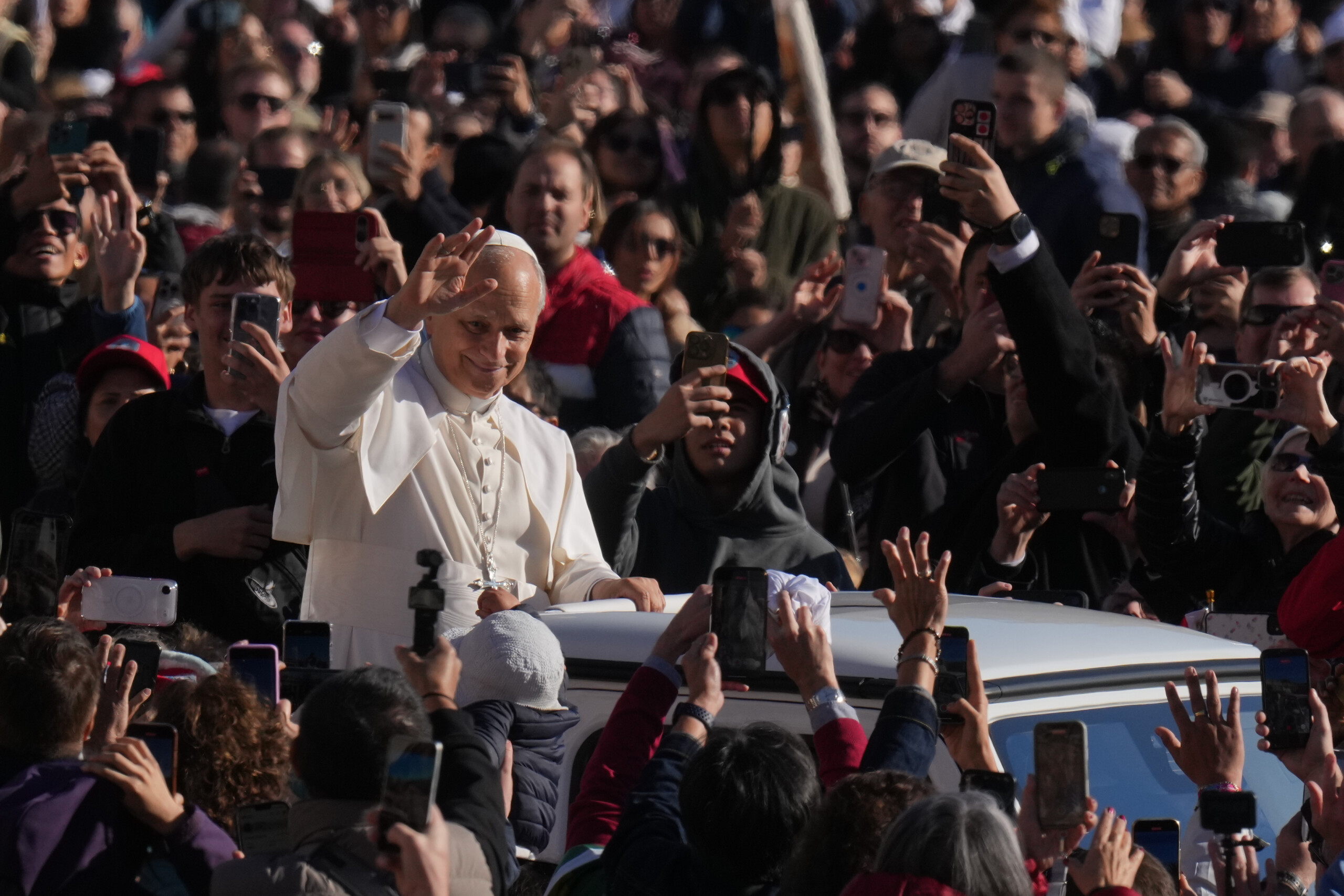Pape : « La fraternité est un défi dans un monde marqué par les guerres et les tensions sociales » 1 pape la fraternite est un defi dans un monde marque par les guerres et les tensions sociales scaled