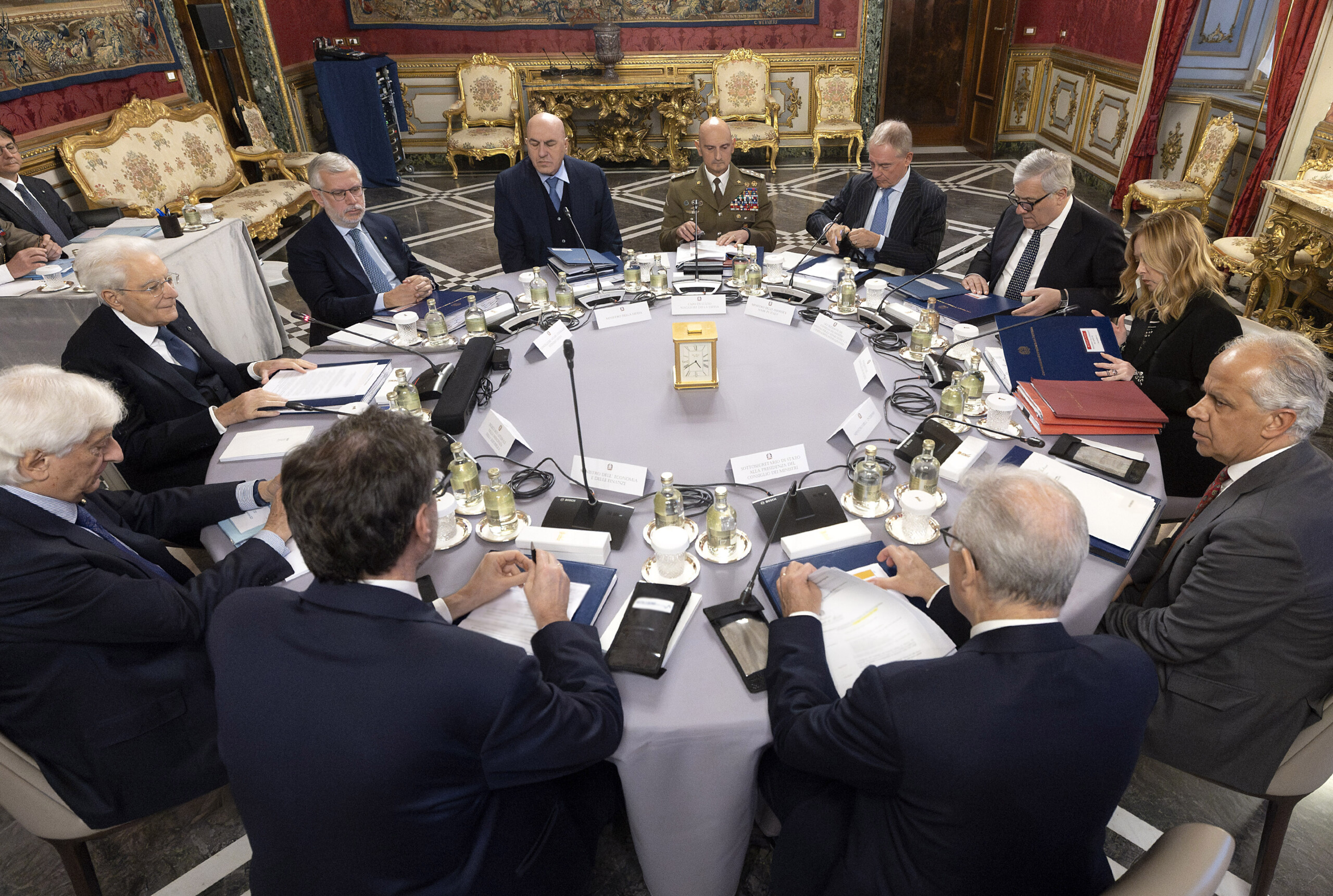 russie csd risques importants lies aux menaces hybrides et cybernetiques surveiller les infrastructures scaled