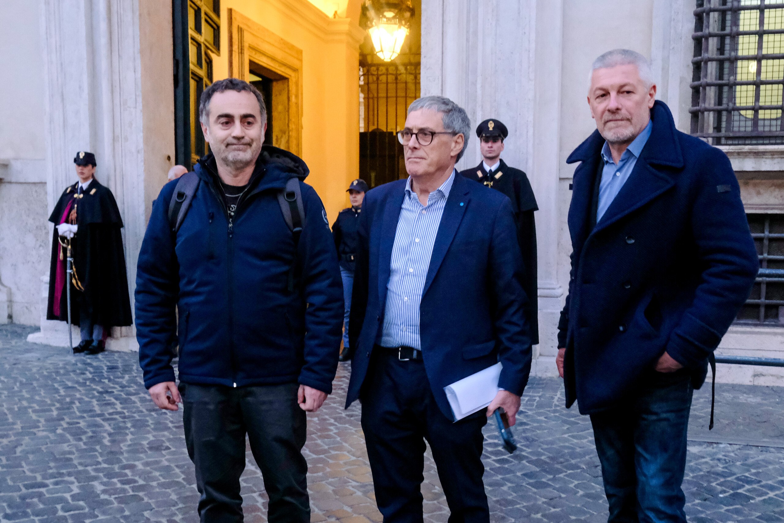 ex ilva syndicats le gouvernement ne retire pas son plan cest la greve scaled