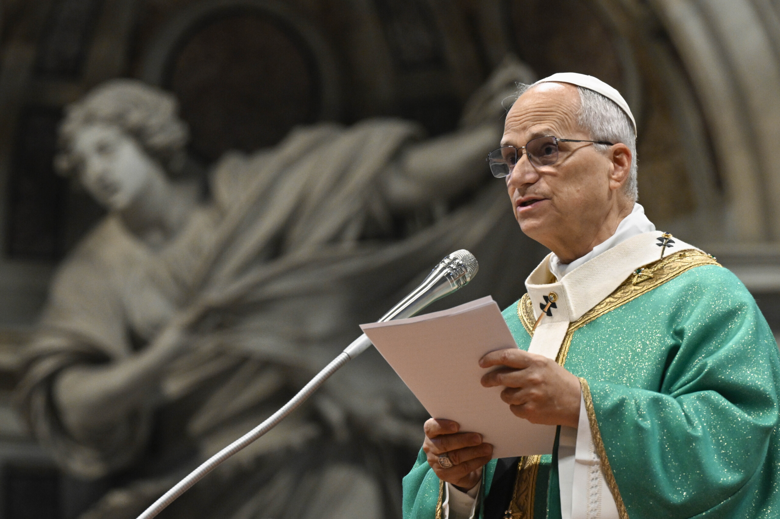 ukraine le pape leon xiv il faut insister pour la paix et dialoguer scaled