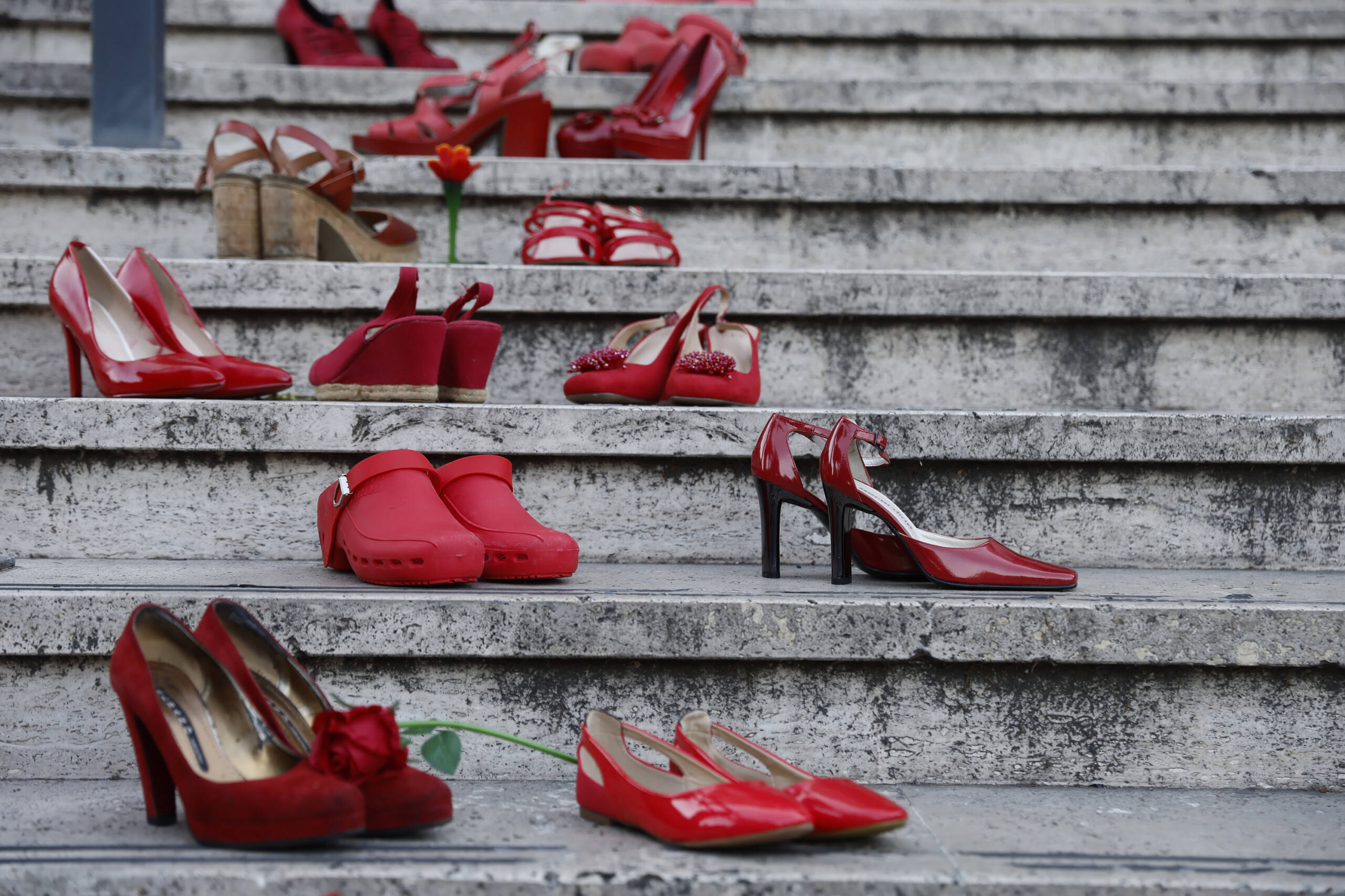 violence a legard des femmes istat 64 millions de victimes en italie scaled