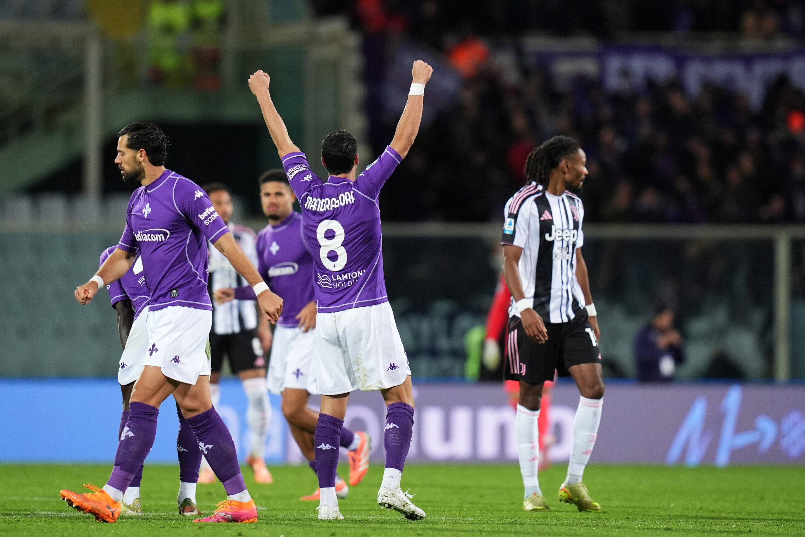 football serie a fiorentina juventus 1 1 scaled