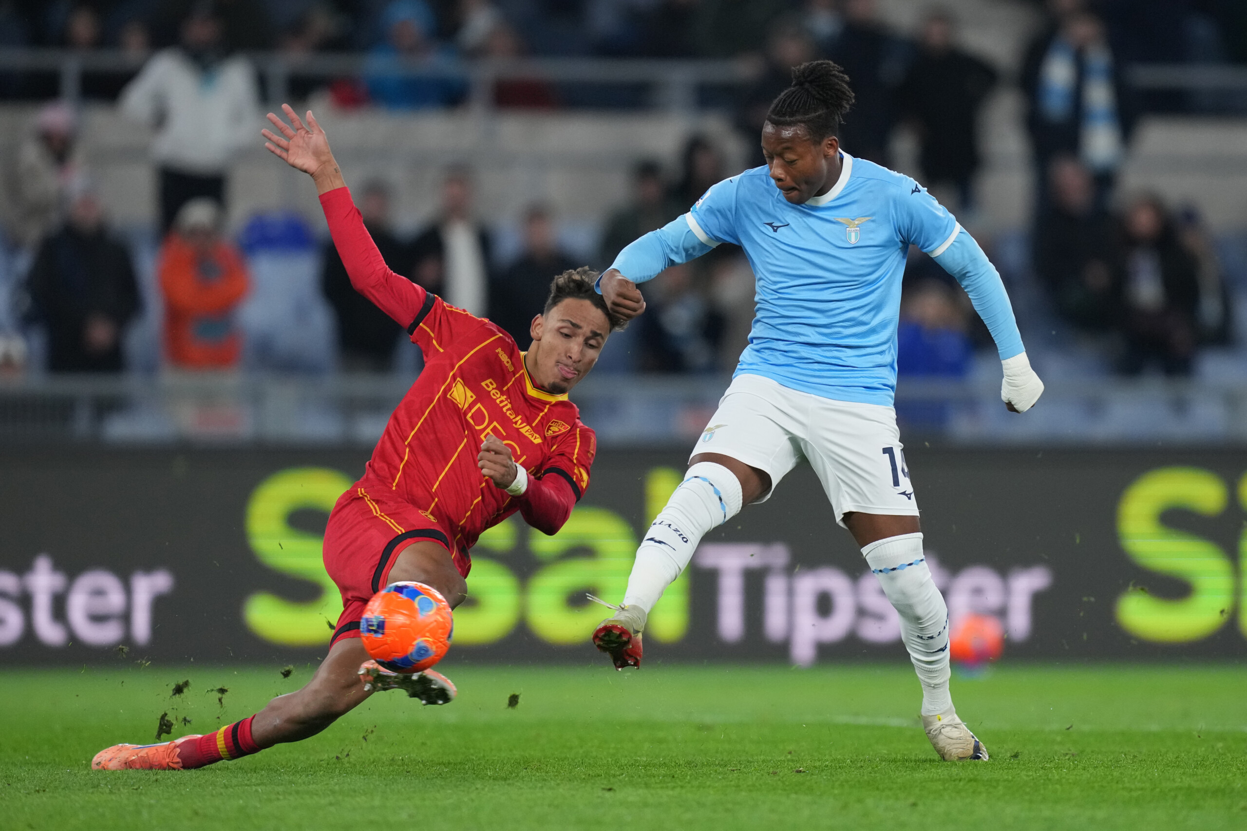 Football : Serie A, Lazio-Lecce 2-0 avec Guendouzi et Noslin 1 football serie a lazio lecce 2 0 avec guendouzi et noslin scaled