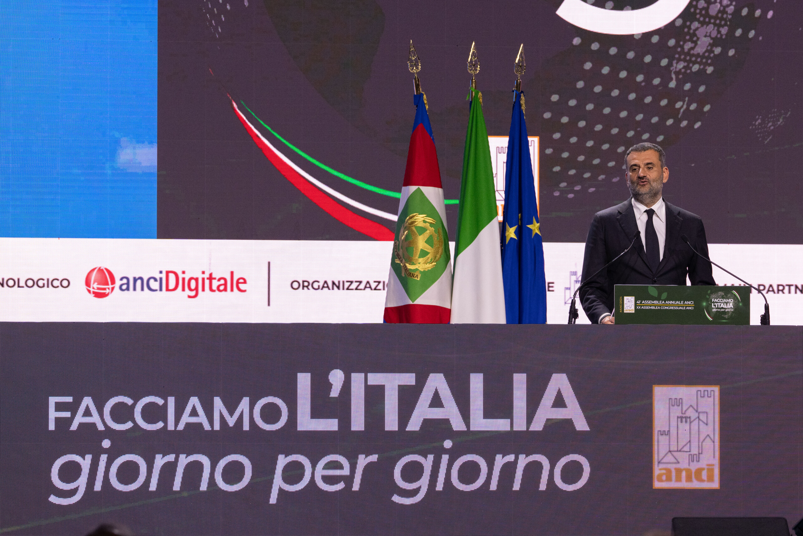 Pouilles, Decaro : « Victoire extraordinaire au-delà des attentes, j’ai parlé avec Schlein et Conte » 1 pouilles decaro victoire extraordinaire au dela des attentes jai parle avec schlein et conte scaled