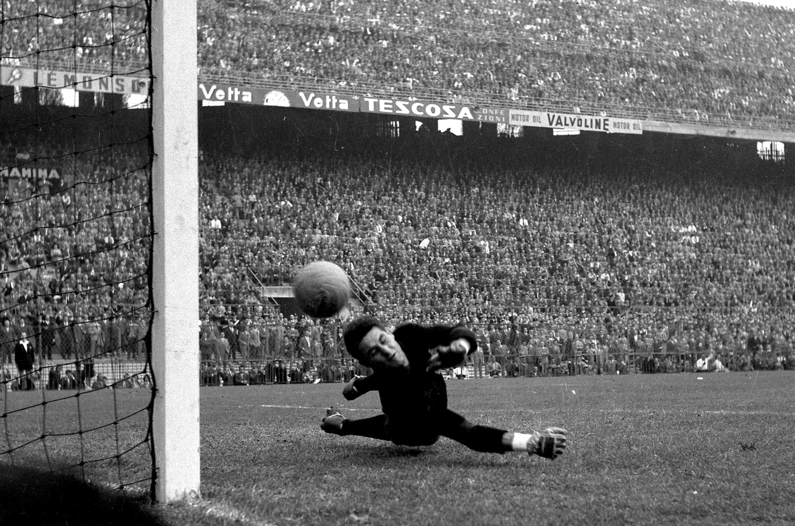 Football : Lorenzo Buffon, gardien historique du Milan, est décédé à 95 ans 1 football lorenzo buffon gardien historique du milan est decede a 95 ans scaled