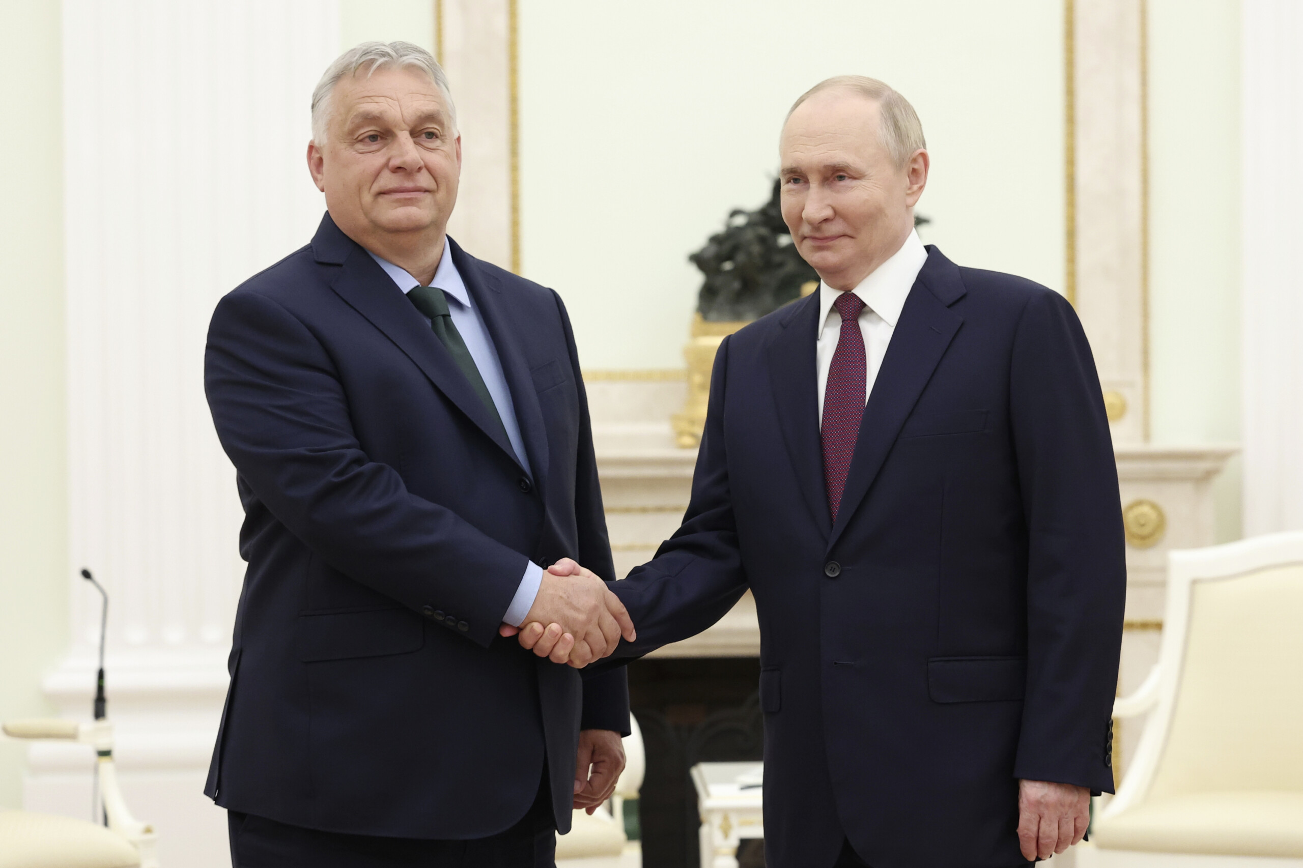 ukraine les medias et orban rencontreront poutine a moscou le 28 novembre scaled