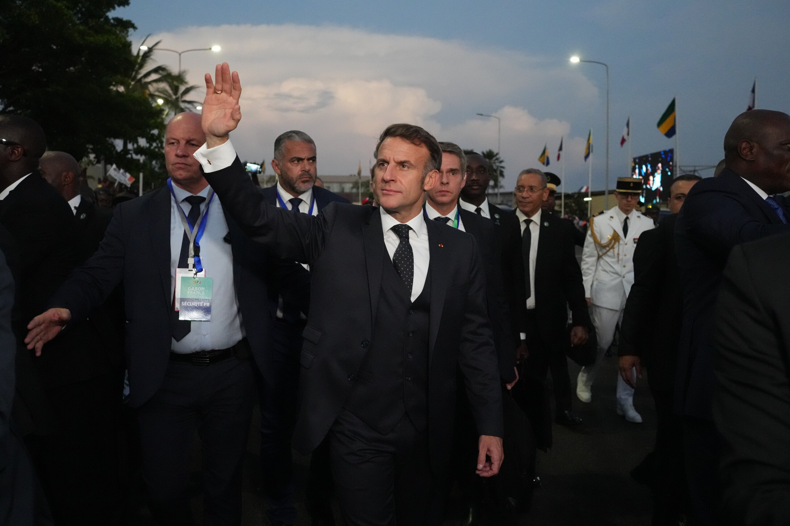 ukraine macron le plan trump va dans la bonne direction mais la paix ne doit pas etre une capitulation scaled