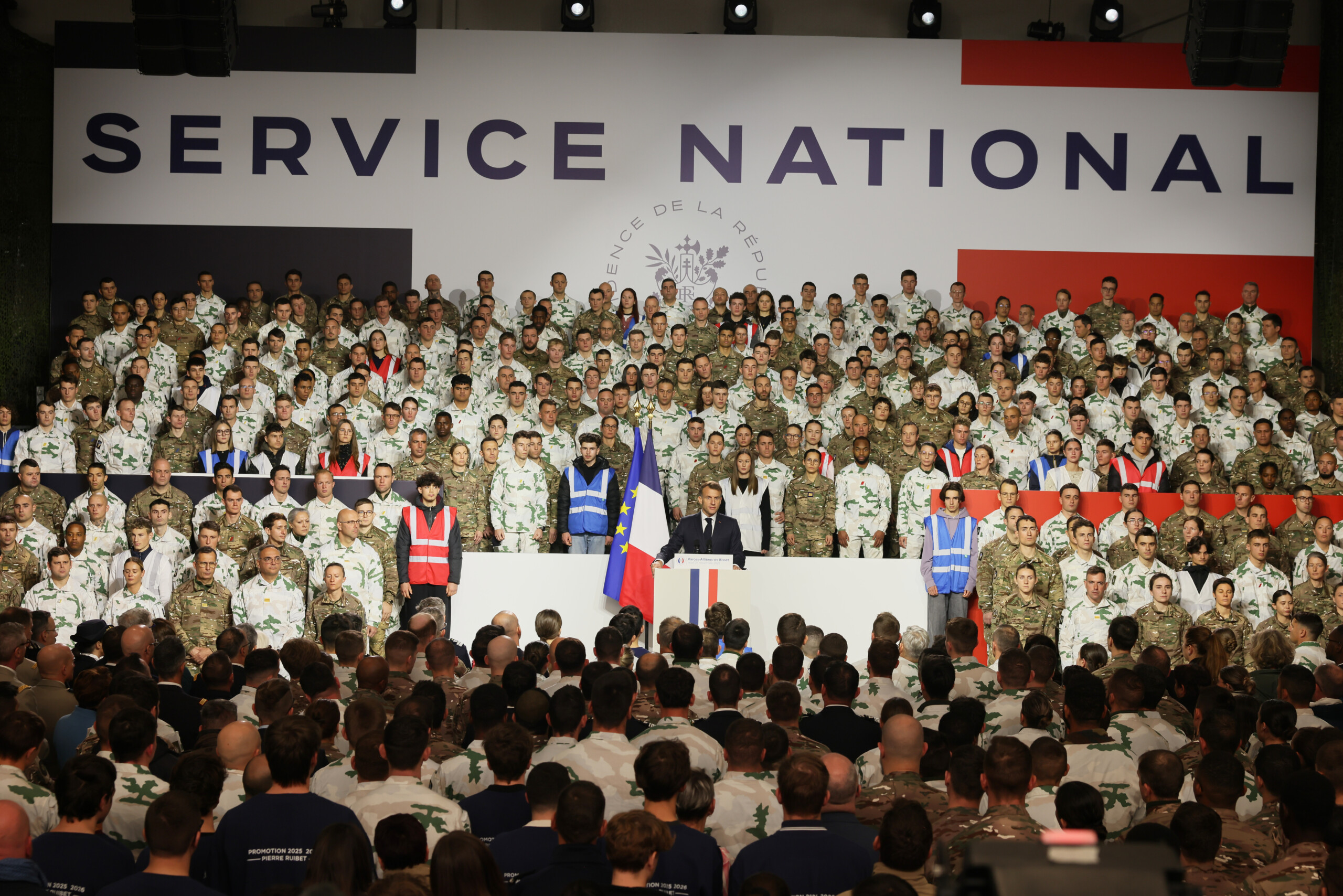 france macron service militaire volontaire a partir de lete 2026 scaled