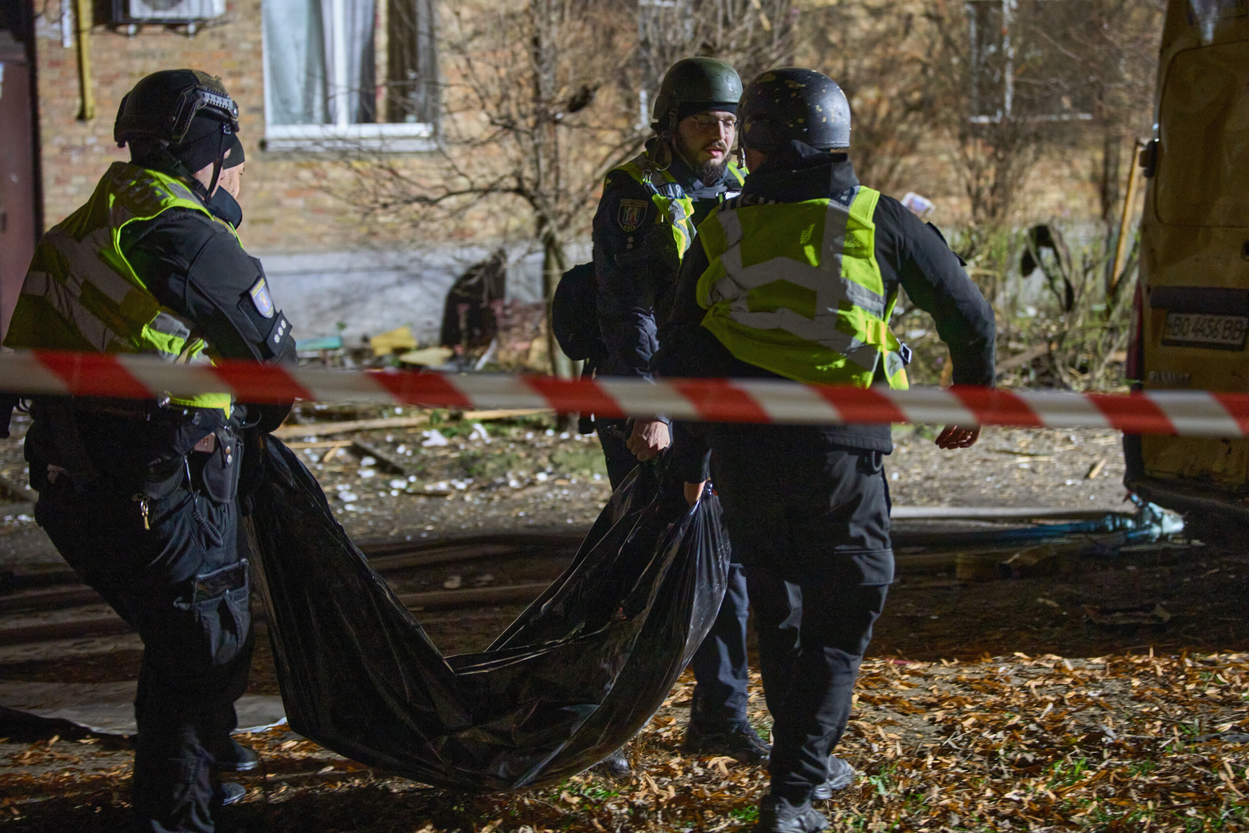 ukraine kiev plus de 600 000 personnes sans electricite apres les raids russes scaled