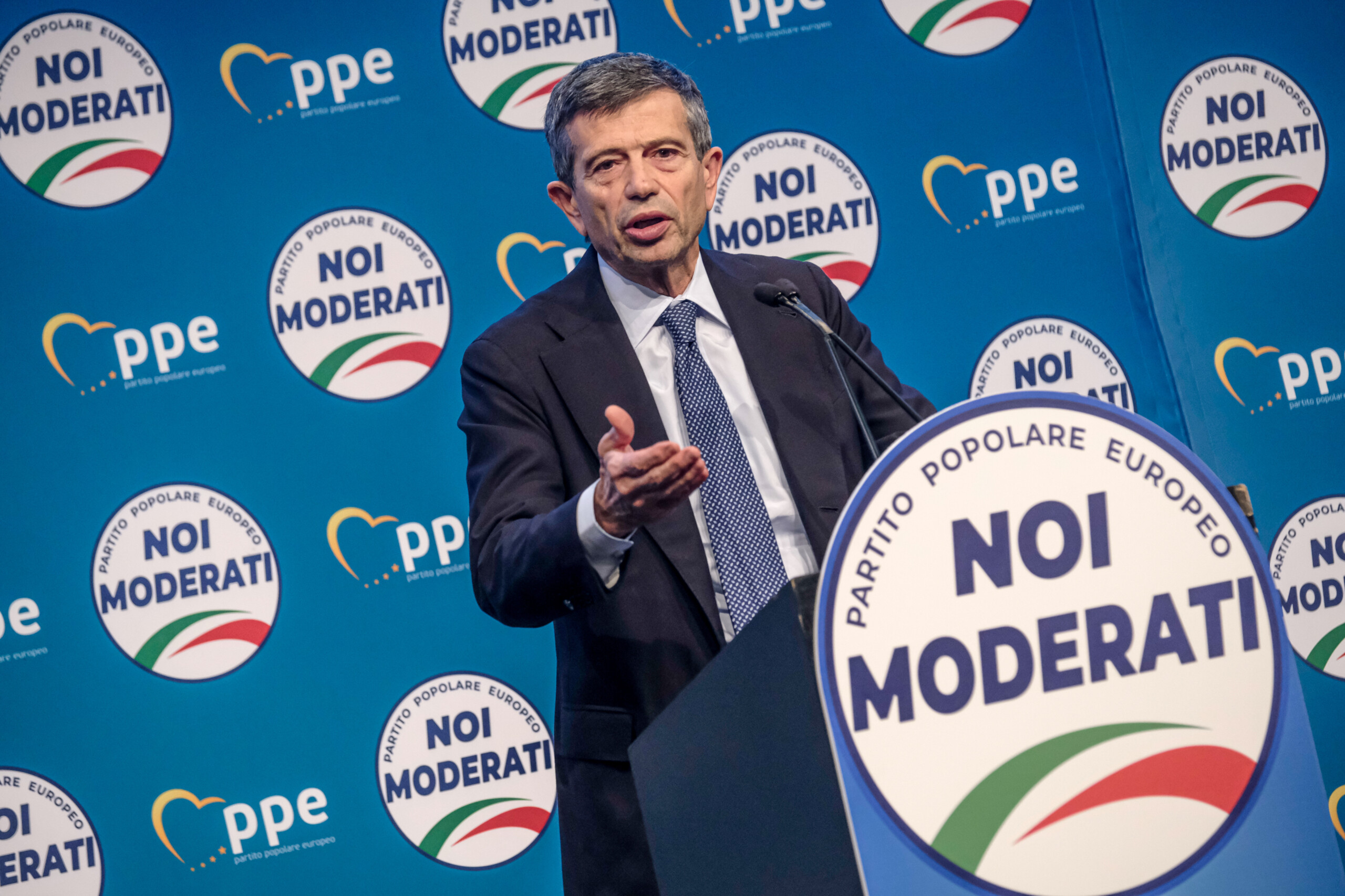 Ukraine, Lupi (Nm) : « Dans la coalition, il y a des sensibilités différentes, mais le soutien se poursuit » 1 ukraine lupi nm dans la coalition il y a des sensibilites differentes mais le soutien se poursuit scaled