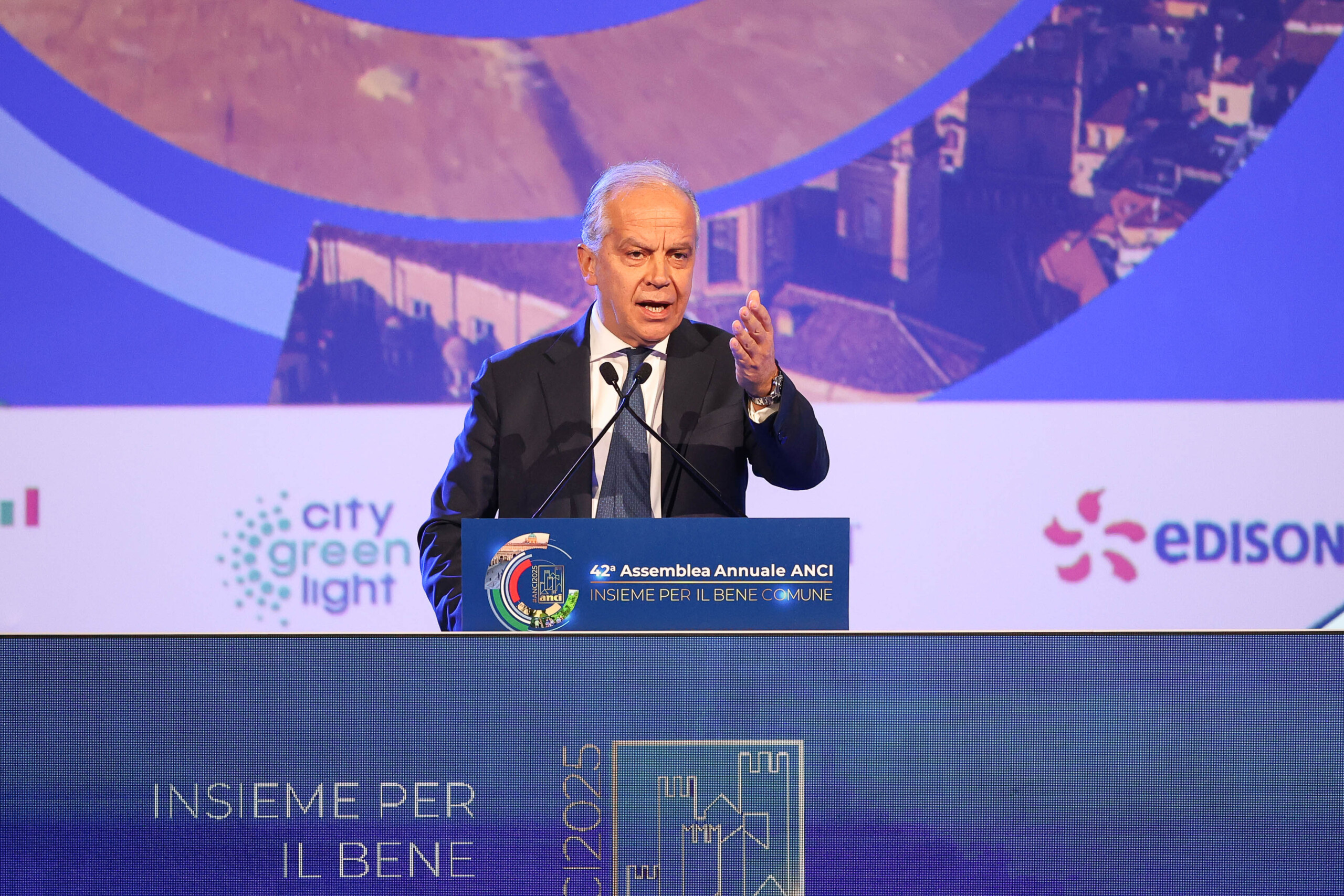 migrants piantedosi lue se retourne enfin lapproche italienne a prevalu scaled