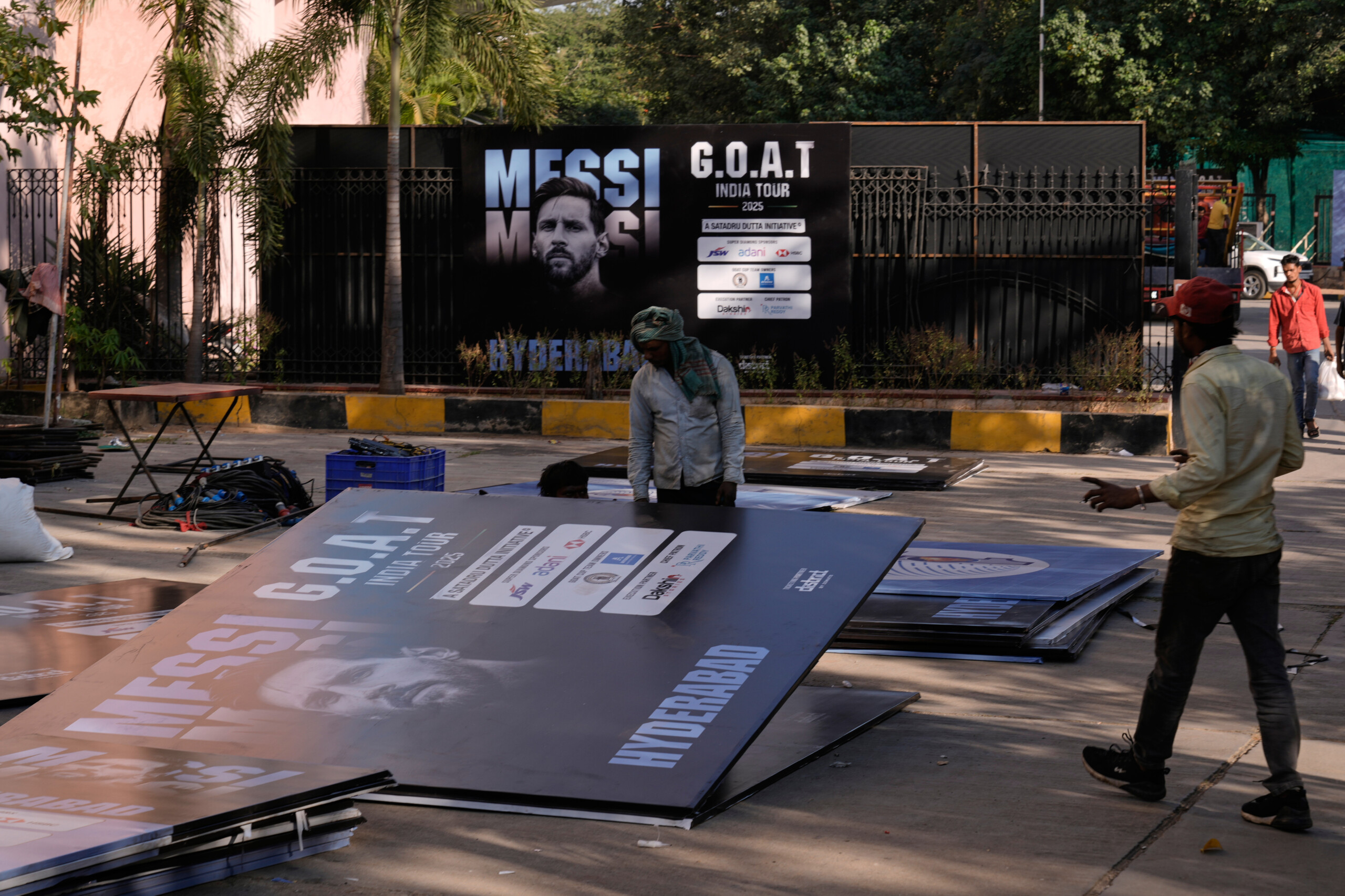 football messi en inde la mauvaise organisation de levenement suscite la colere des supporters scaled