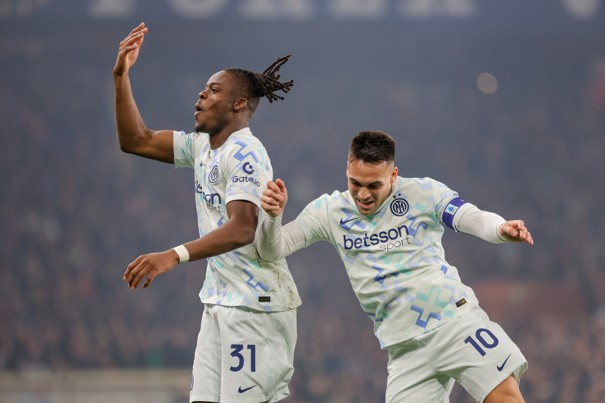 Football : Serie A, Genoa 1-2 Inter, les Nerazzurri premiers au classement 1 football serie a genoa 1 2 inter les nerazzurri premiers au classement scaled