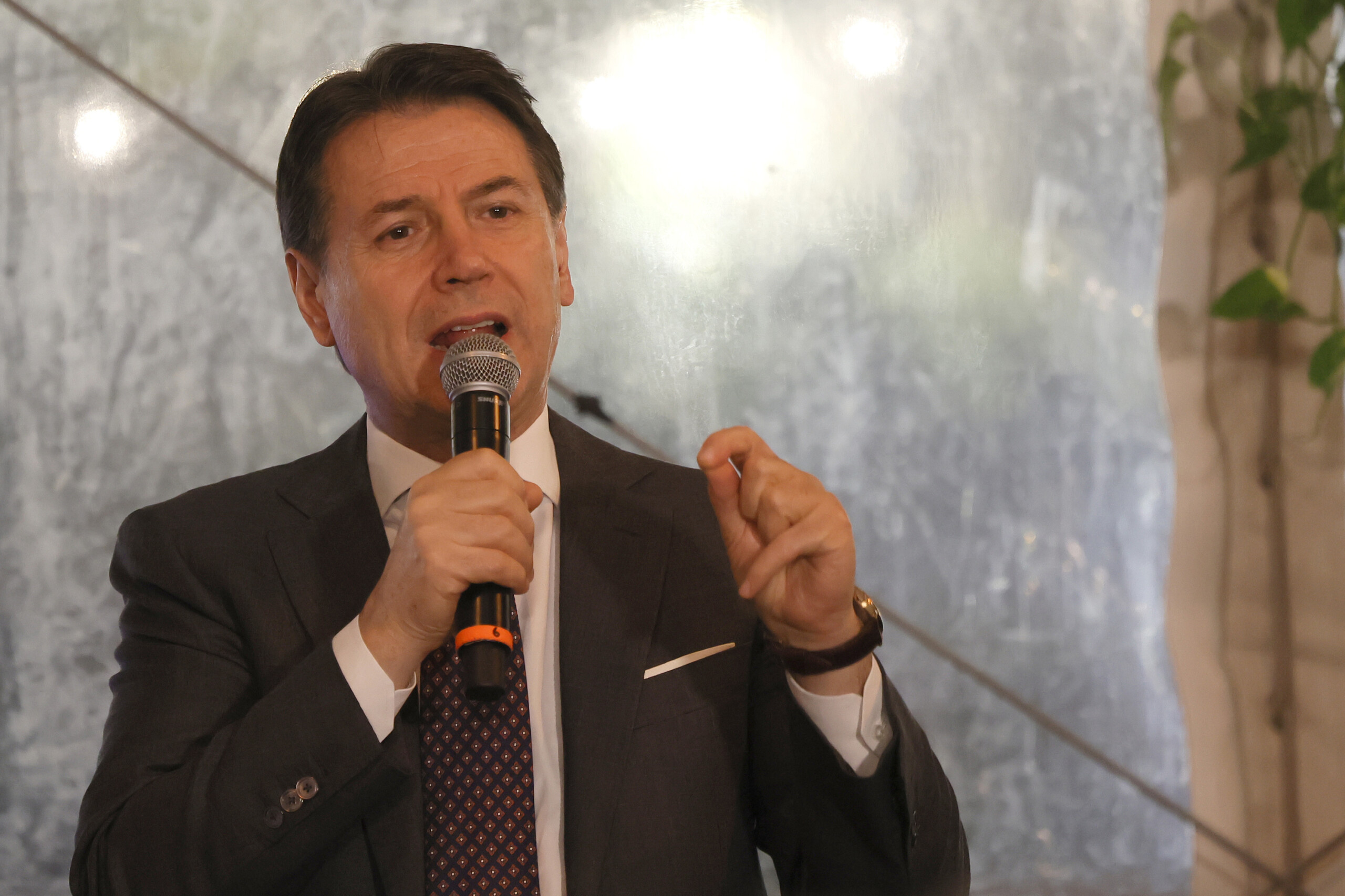 gouvernement conte meloni a evite la confrontation parce quelle ne veut pas de contradiction scaled