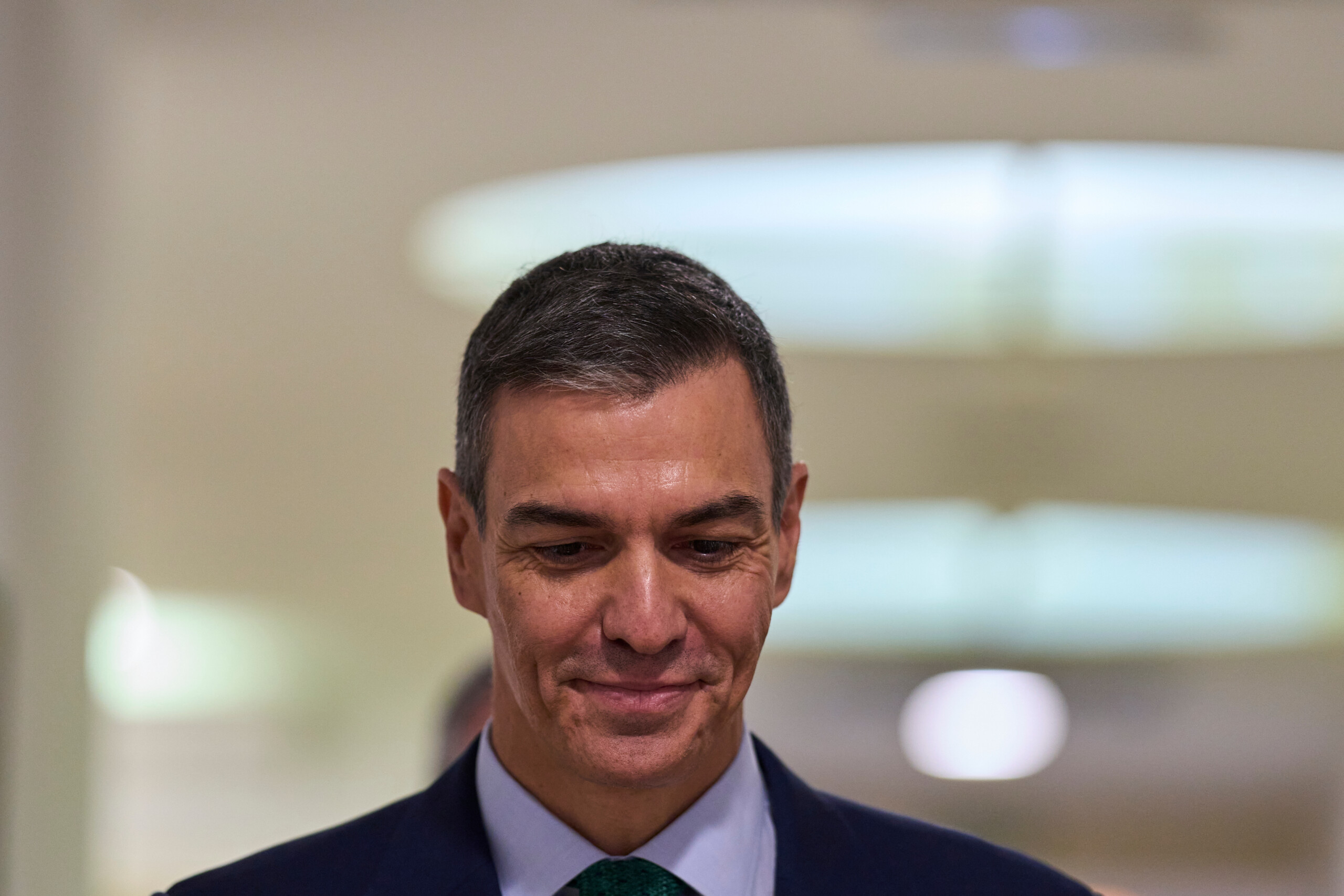 espagne sanchez le revenu disponible reel des menages a augmente de 10 scaled