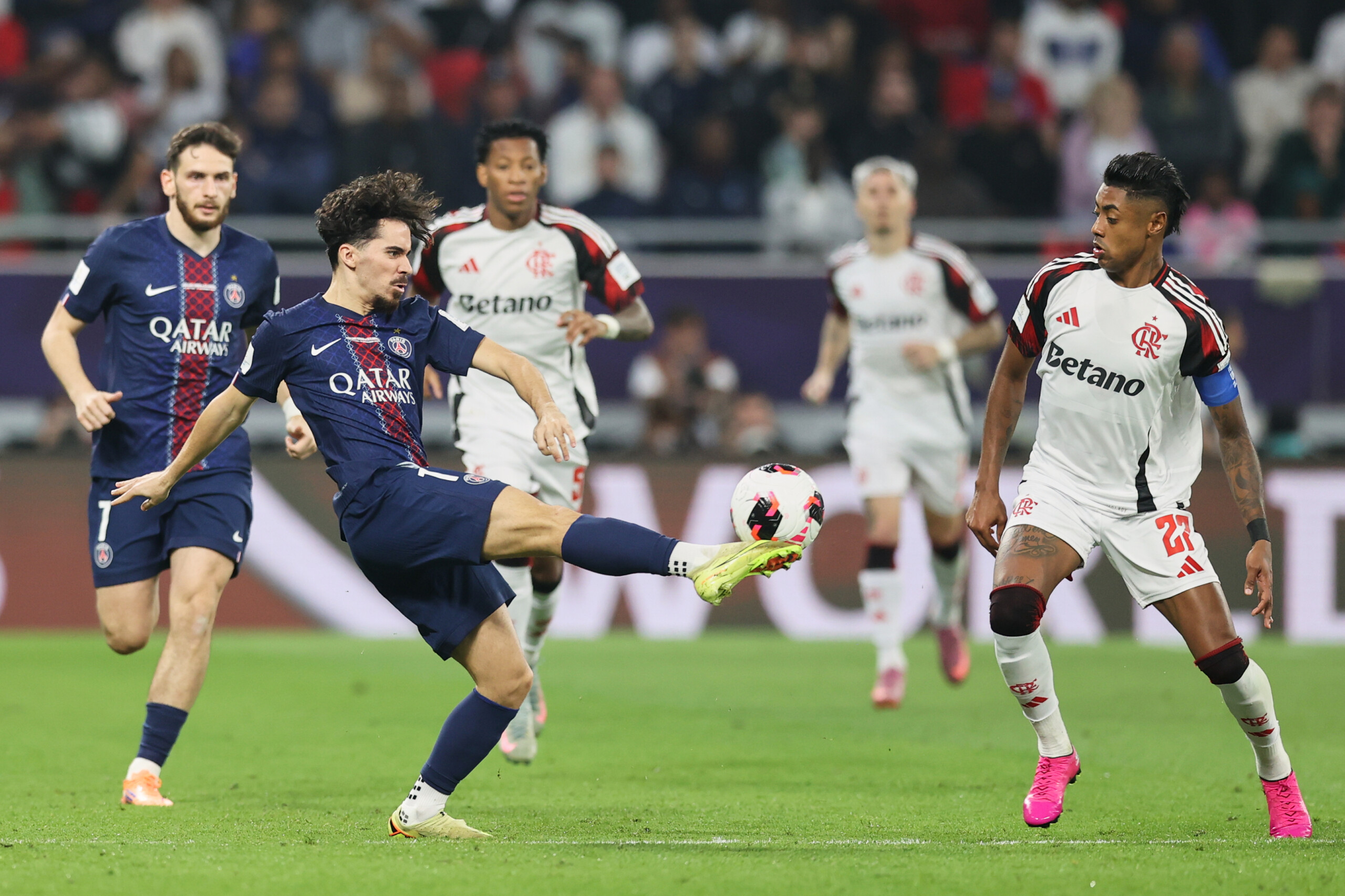 Football : Intercontinental au PSG, Flamengo battu aux tirs au but 1 football intercontinental au psg flamengo battu aux tirs au but scaled