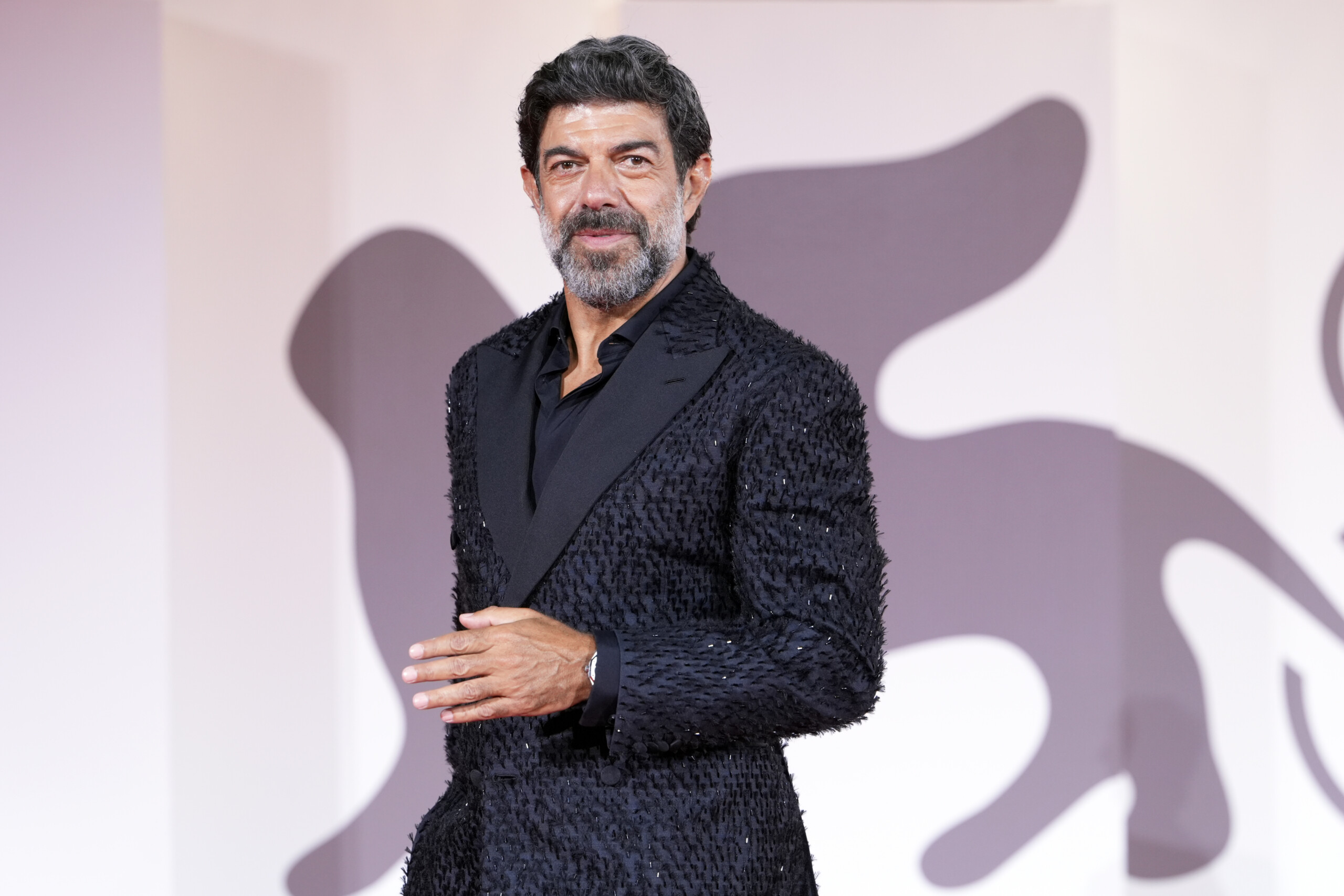 milan cortina favino a la ceremonie douverture avec un texte evocateur scaled