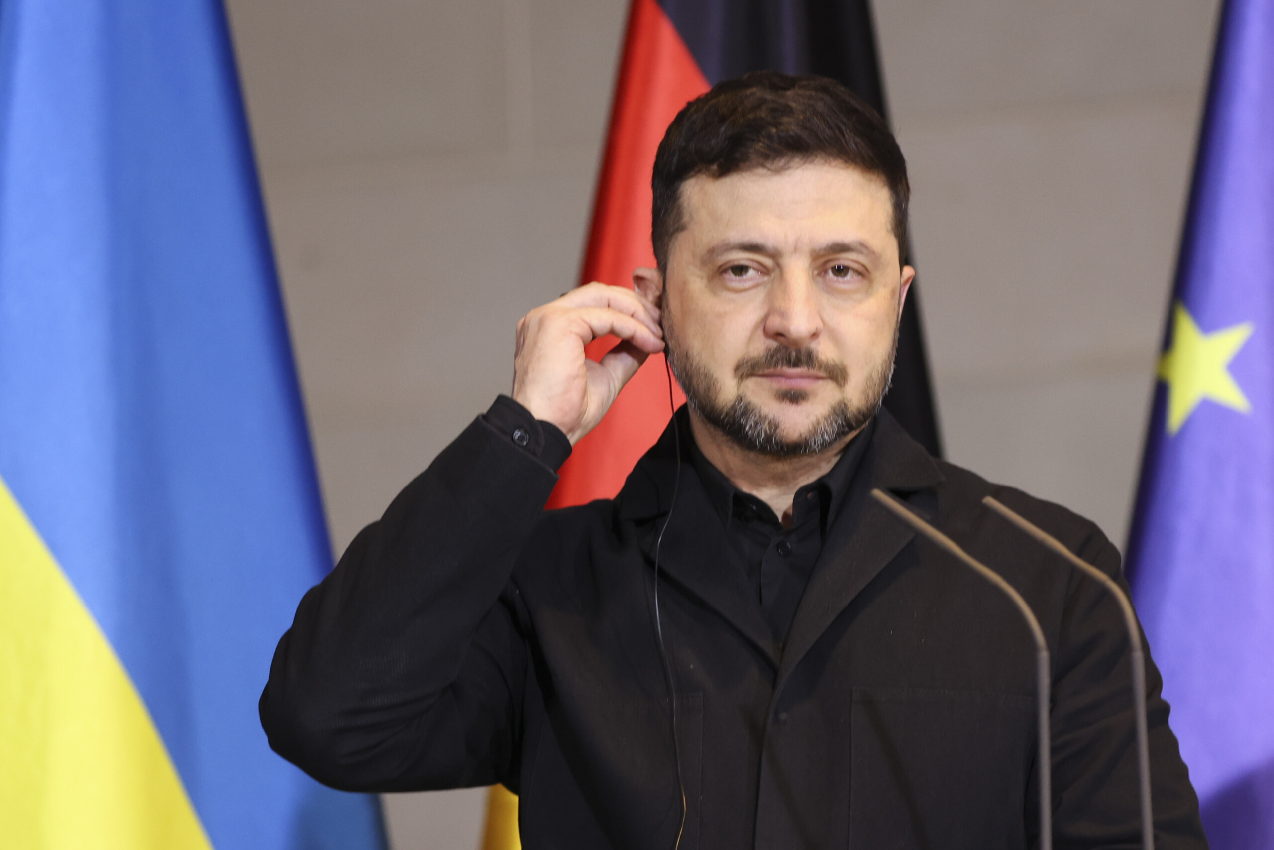 Ukraine : Zelensky, avec les États-Unis, le dialogue est facile, Trump peut arrêter Poutine 1 ukraine zelensky avec les etats unis le dialogue est facile trump peut arreter poutine scaled