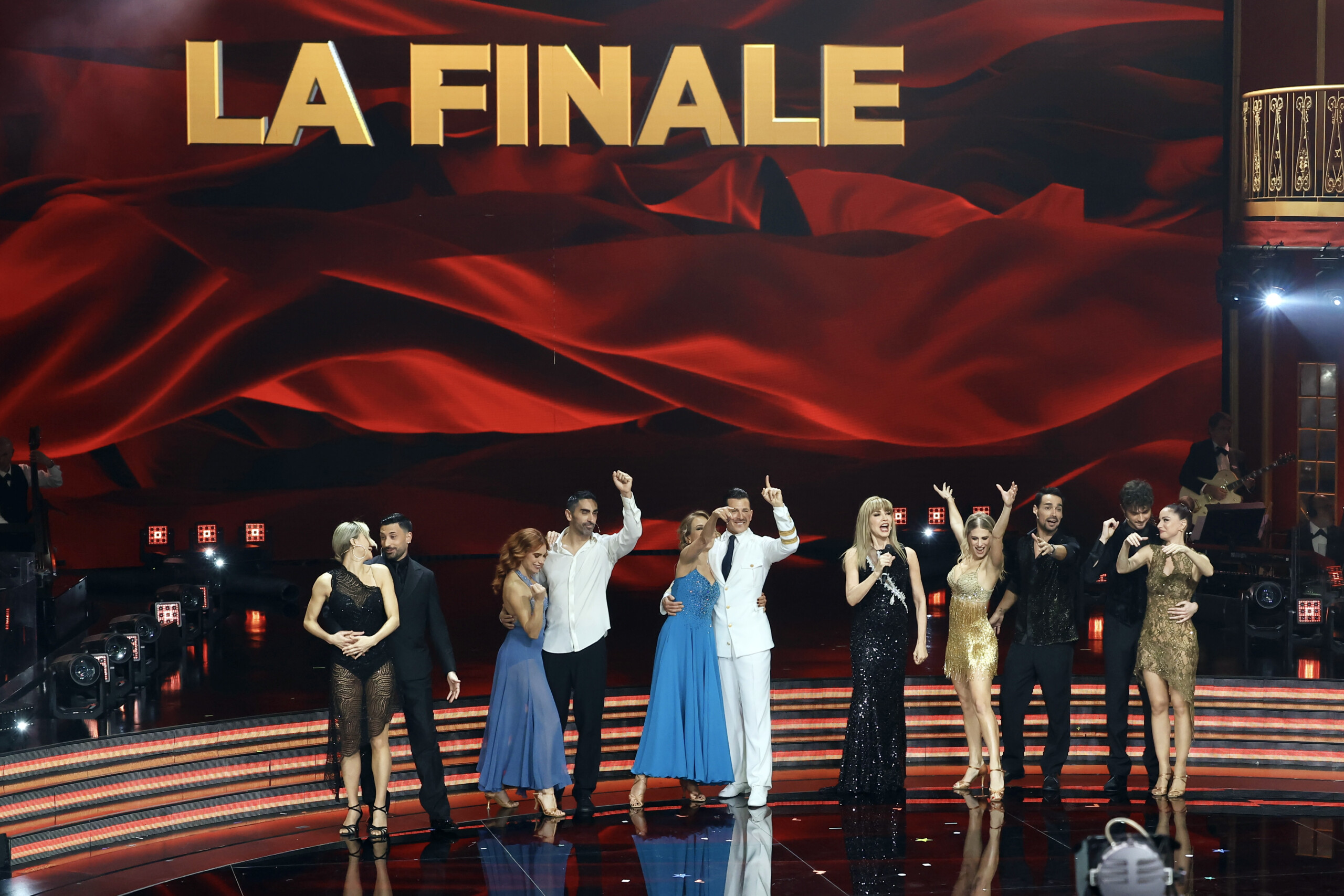 tv andrea delogu et nikita perotti remportent danse avec les stars scaled