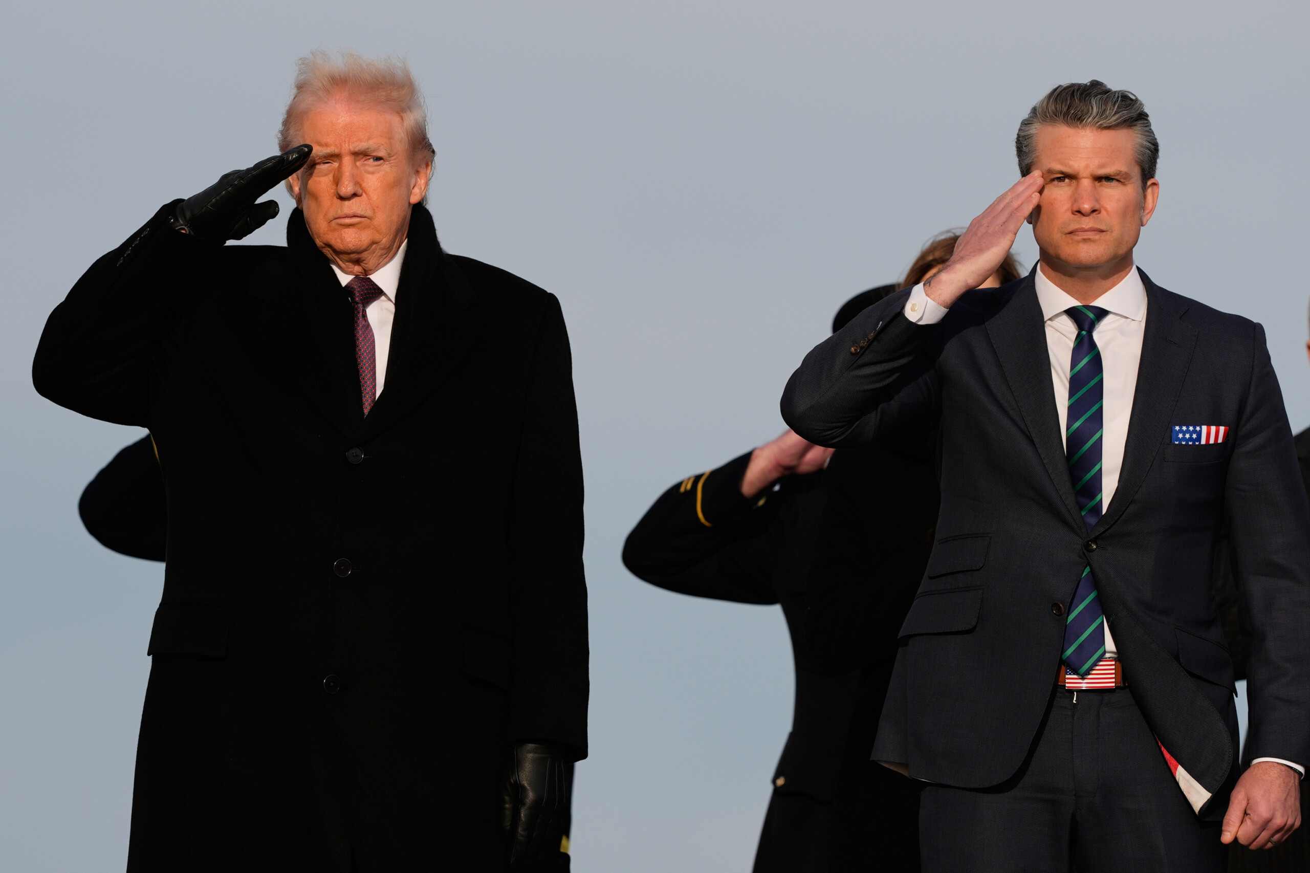 etats unis message de trump a 22h30 avec les secretaires a la guerre et a la marine scaled